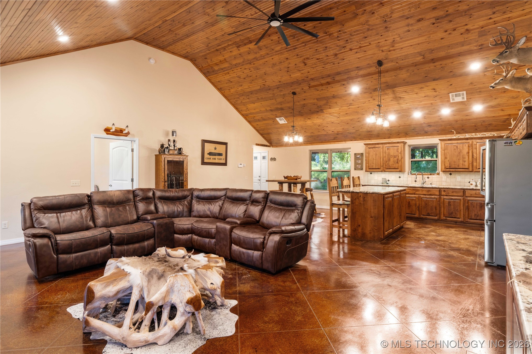 21501 S 705 Road Property Photo 13