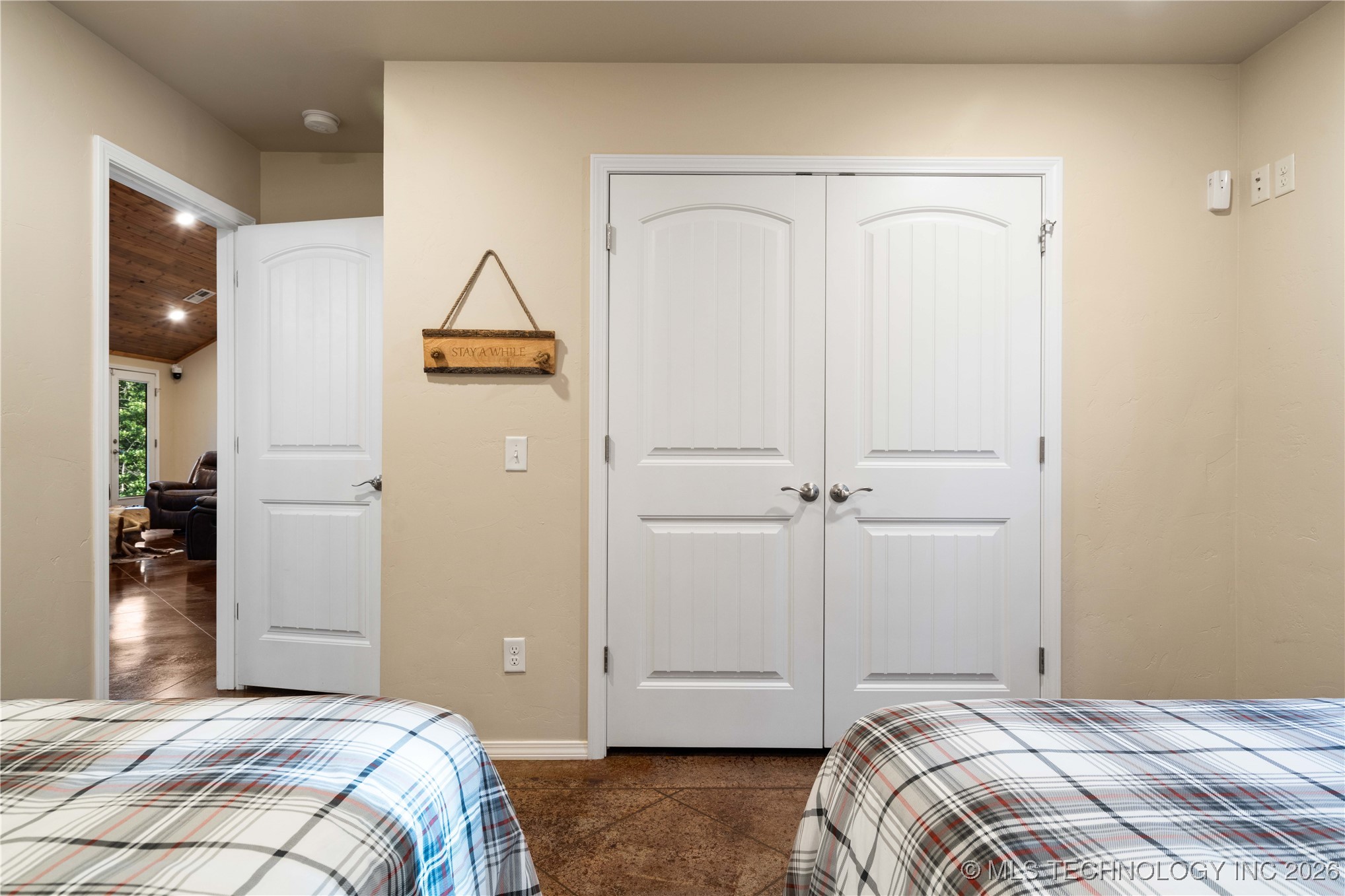 21501 S 705 Road Property Photo 26