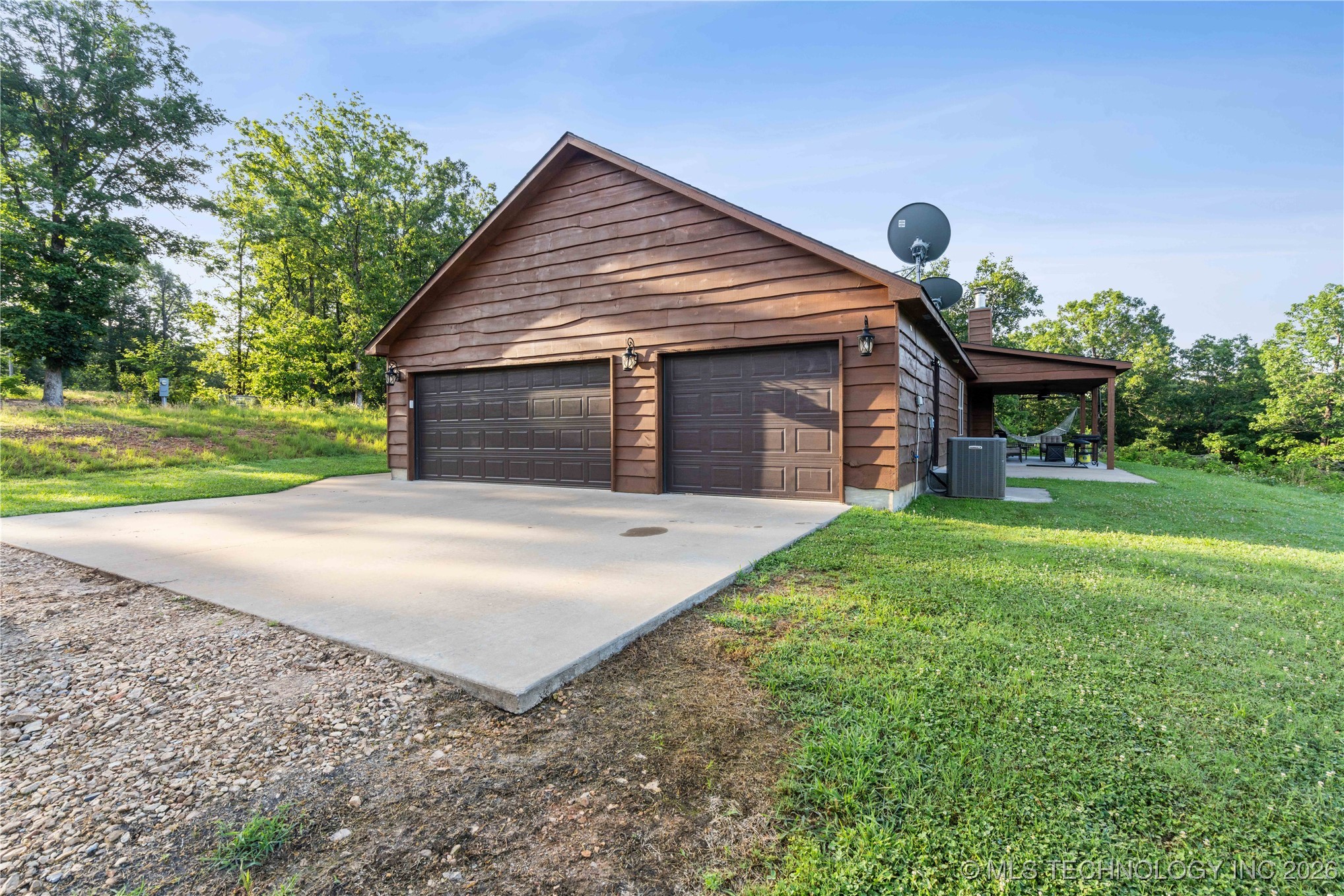 21501 S 705 Road Property Photo 30