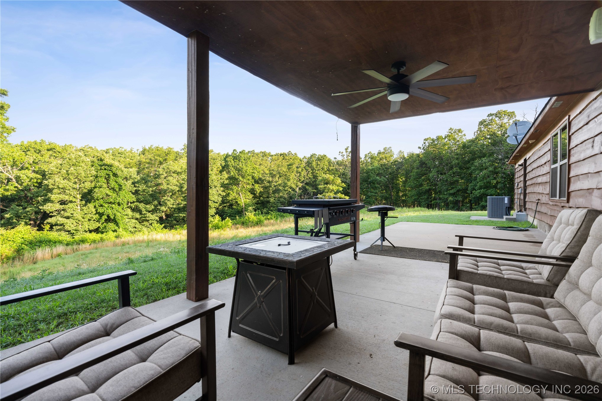 21501 S 705 Road Property Photo 34