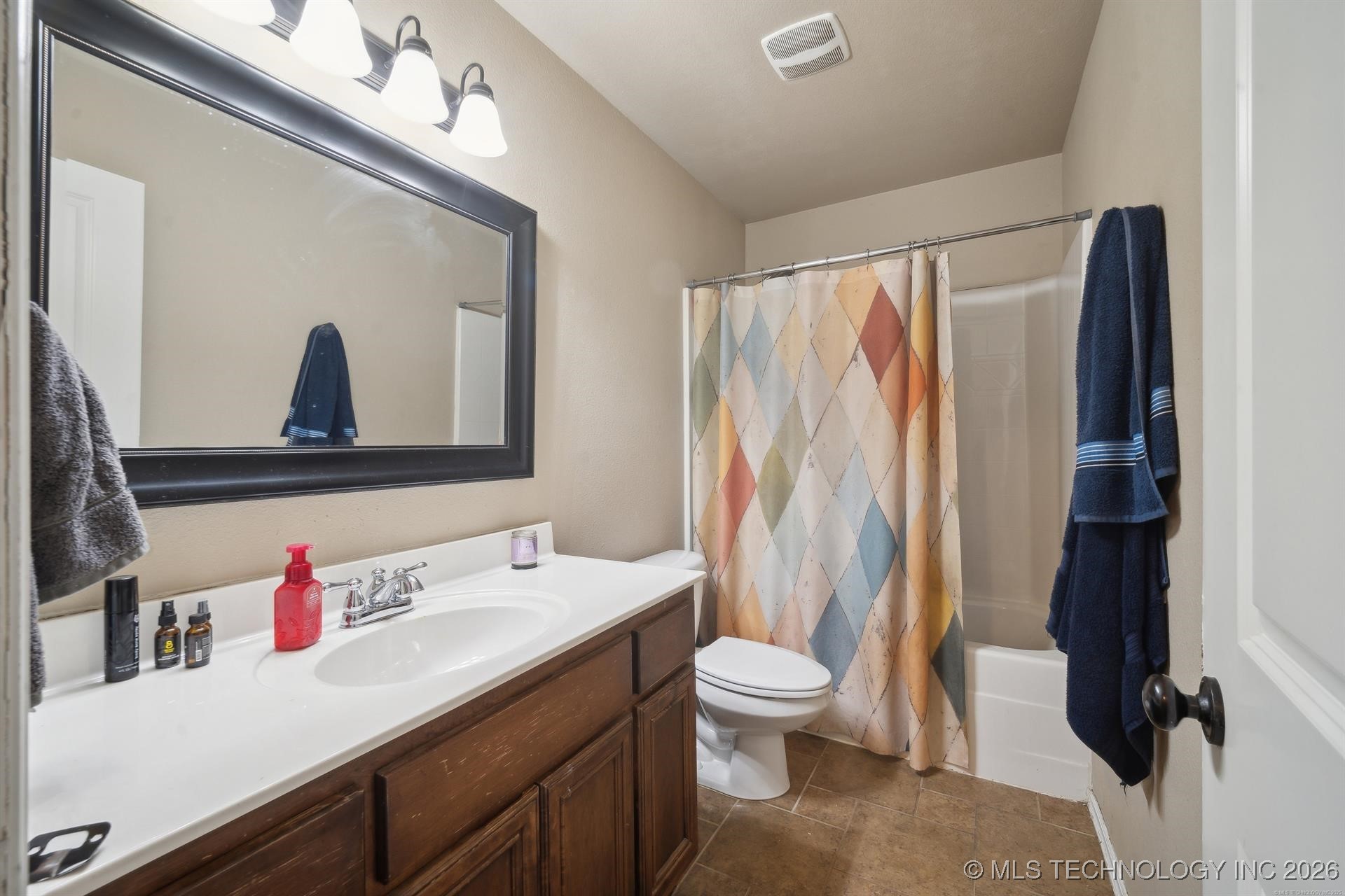 1946 E 135th Street S Property Photo 18