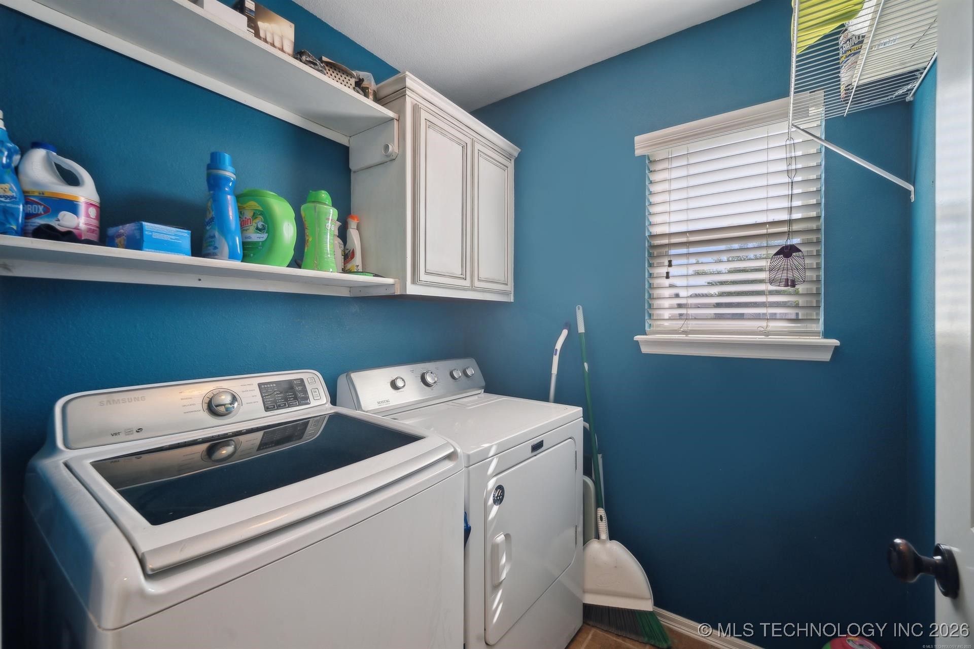 1946 E 135th Street S Property Photo 21