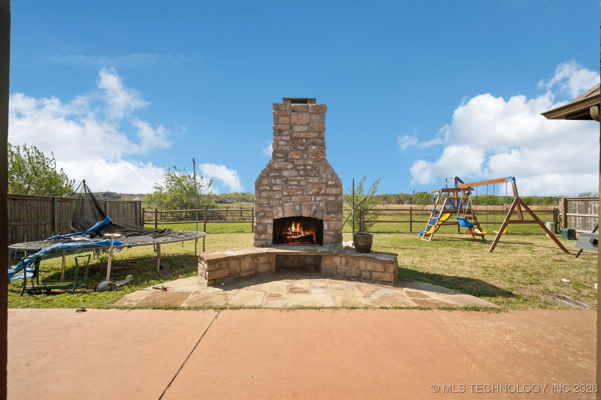 1946 E 135th Street S Property Photo 23