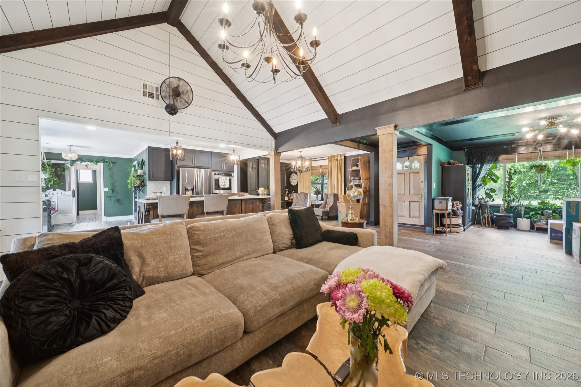 9858 N 38th Avenue W Property Photo 11