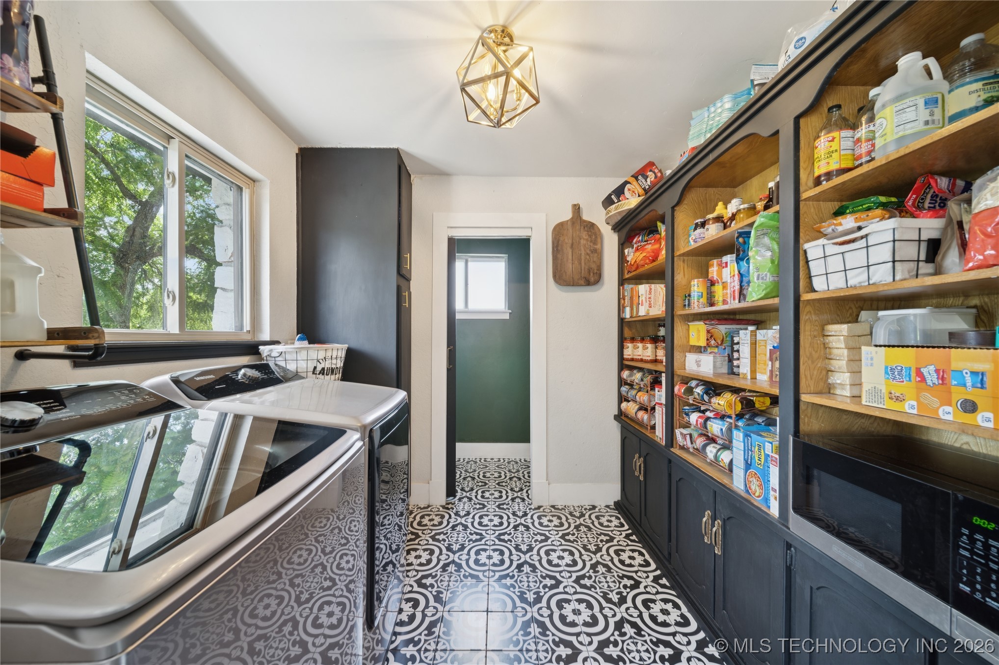 9858 N 38th Avenue W Property Photo 21