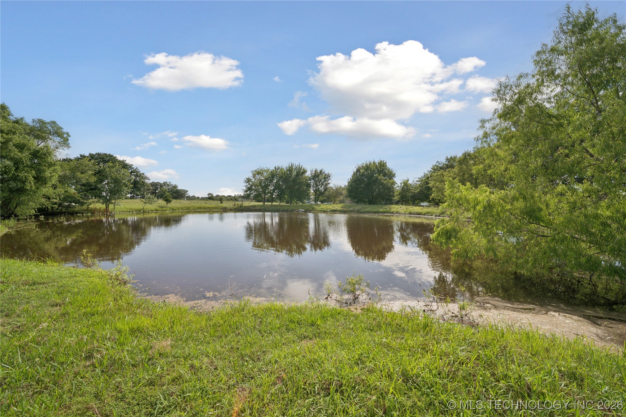 9858 N 38th Avenue W Property Photo 44