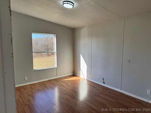 13843 E 586 Road Property Photo 17