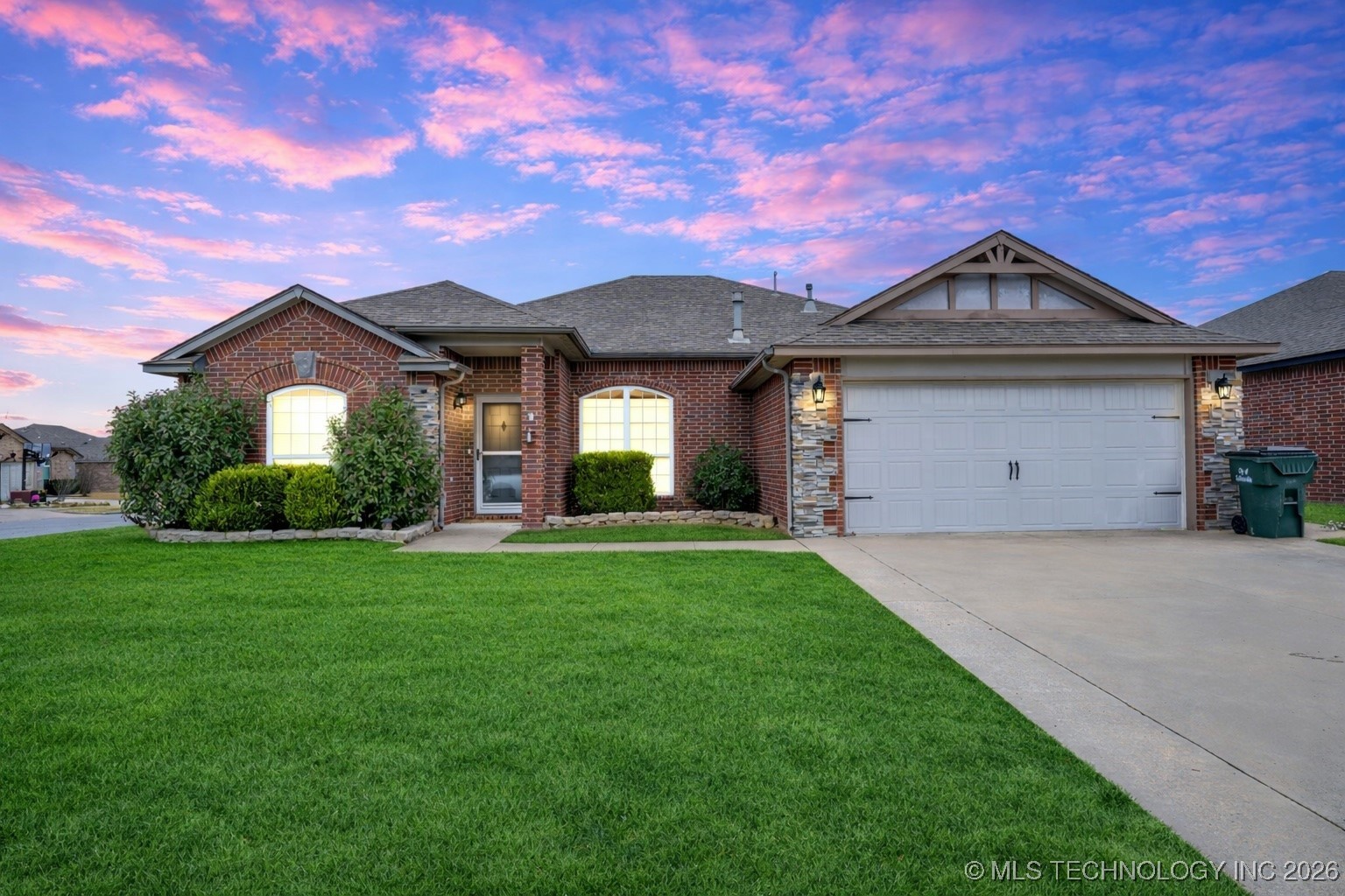 13009 E 133rd Place N Property Photo 1