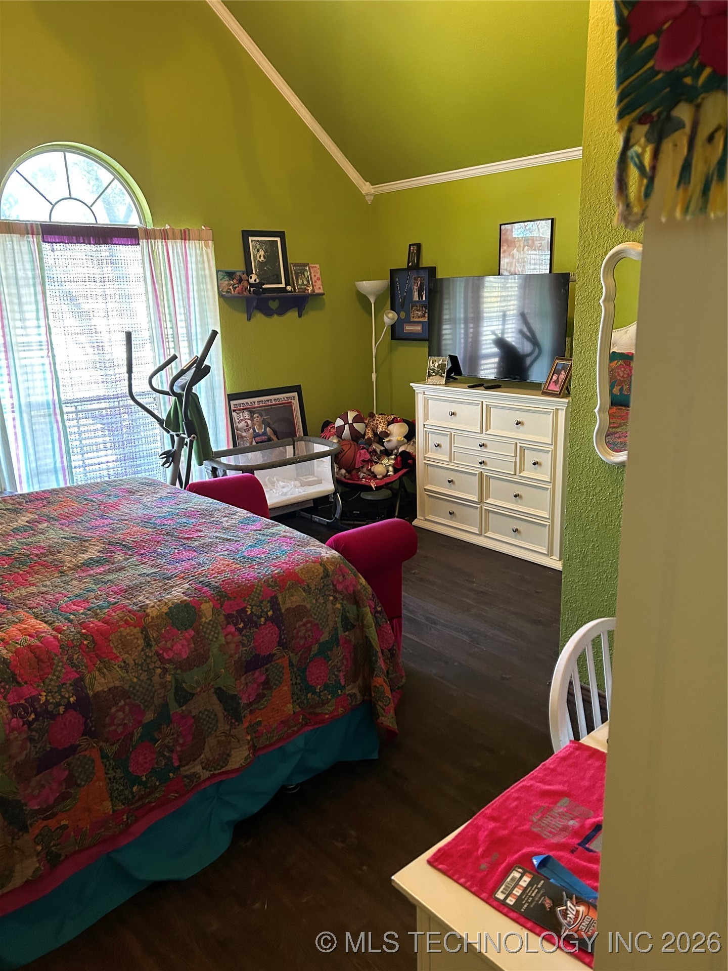 512 Oakland Court Property Photo 15