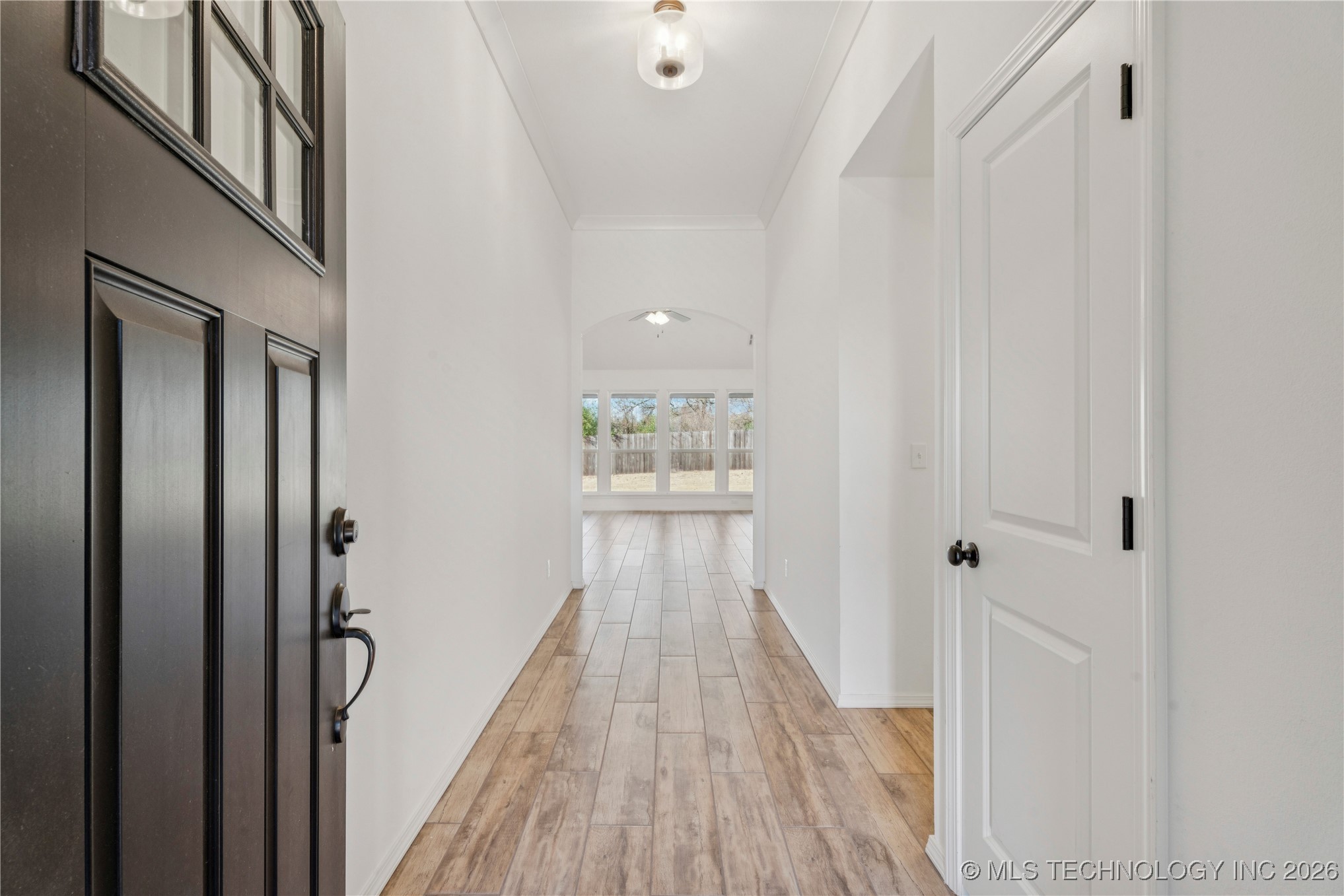 3618 S 12th Place Property Photo 4