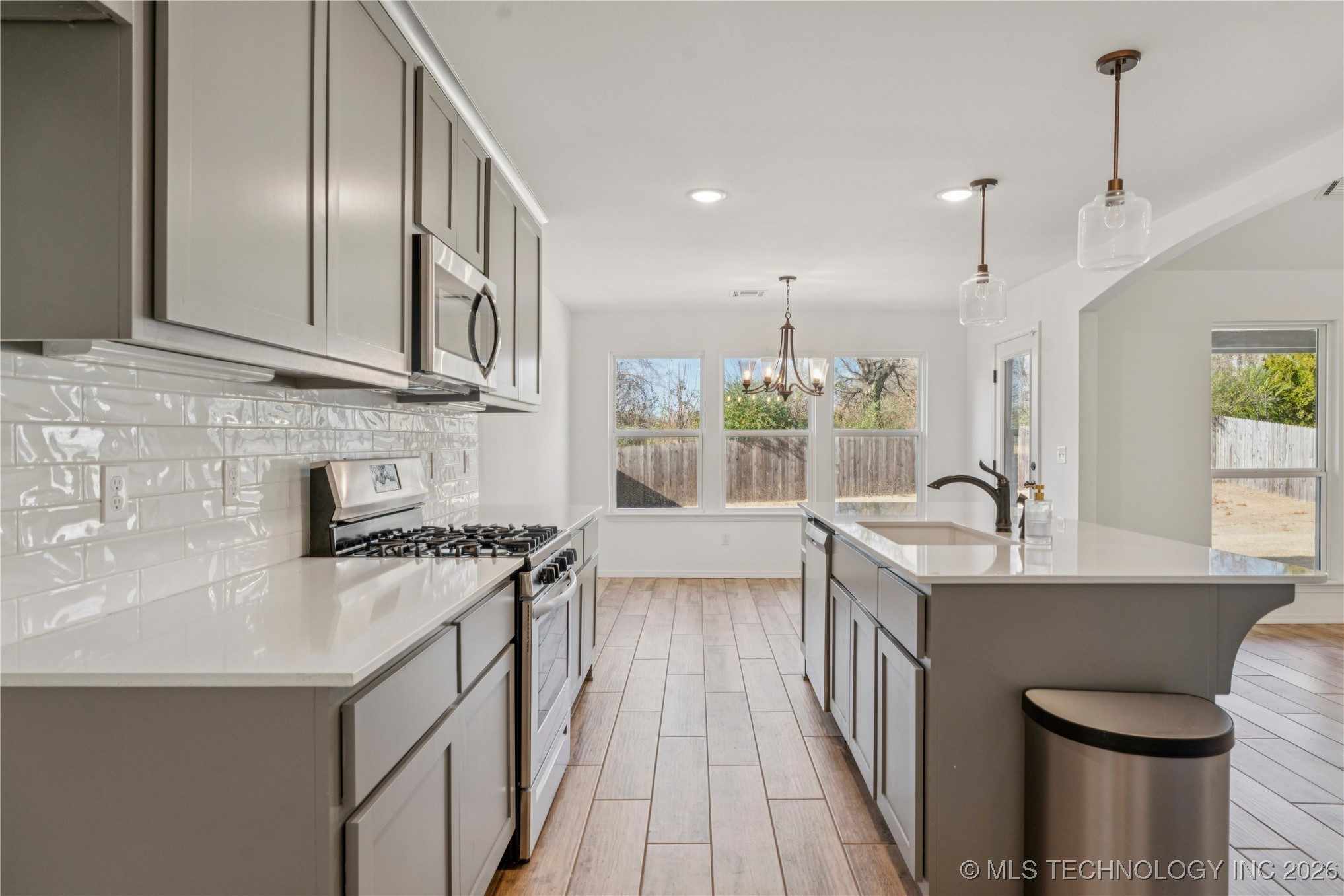 3618 S 12th Place Property Photo 10