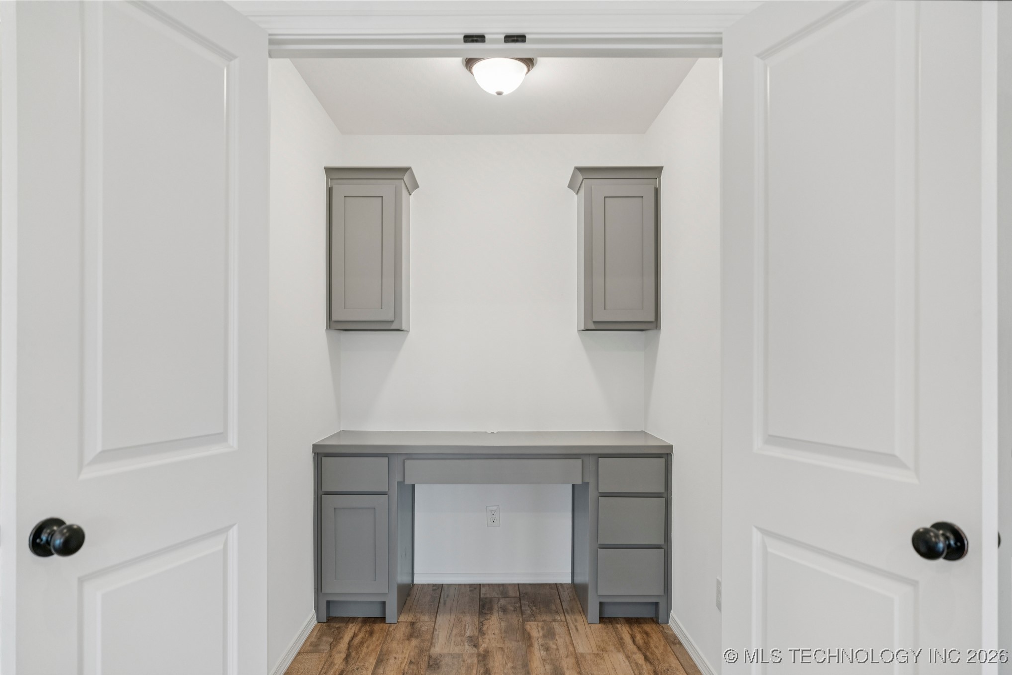 3618 S 12th Place Property Photo 16