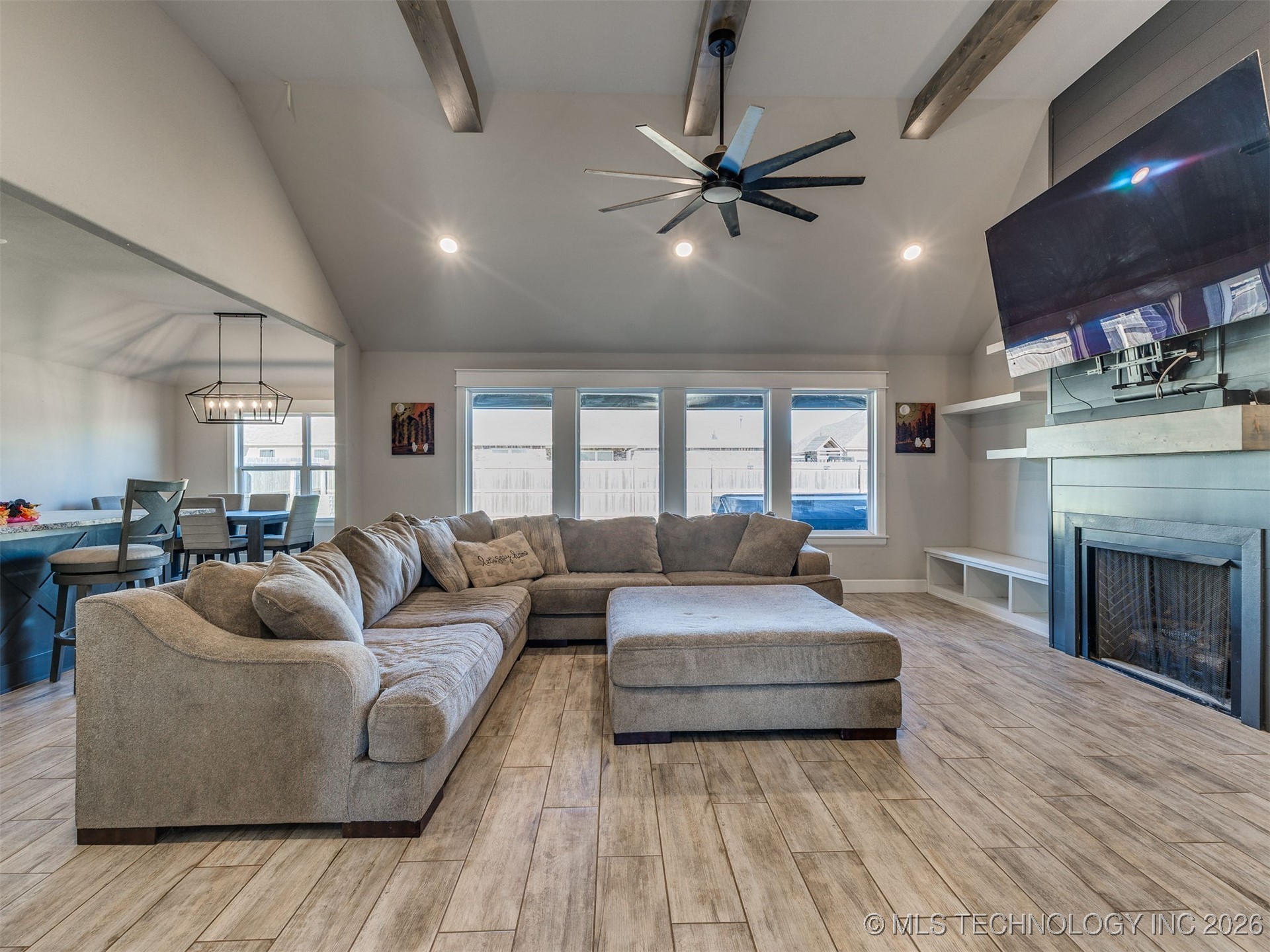 27605 E 108th Place S Property Photo 5