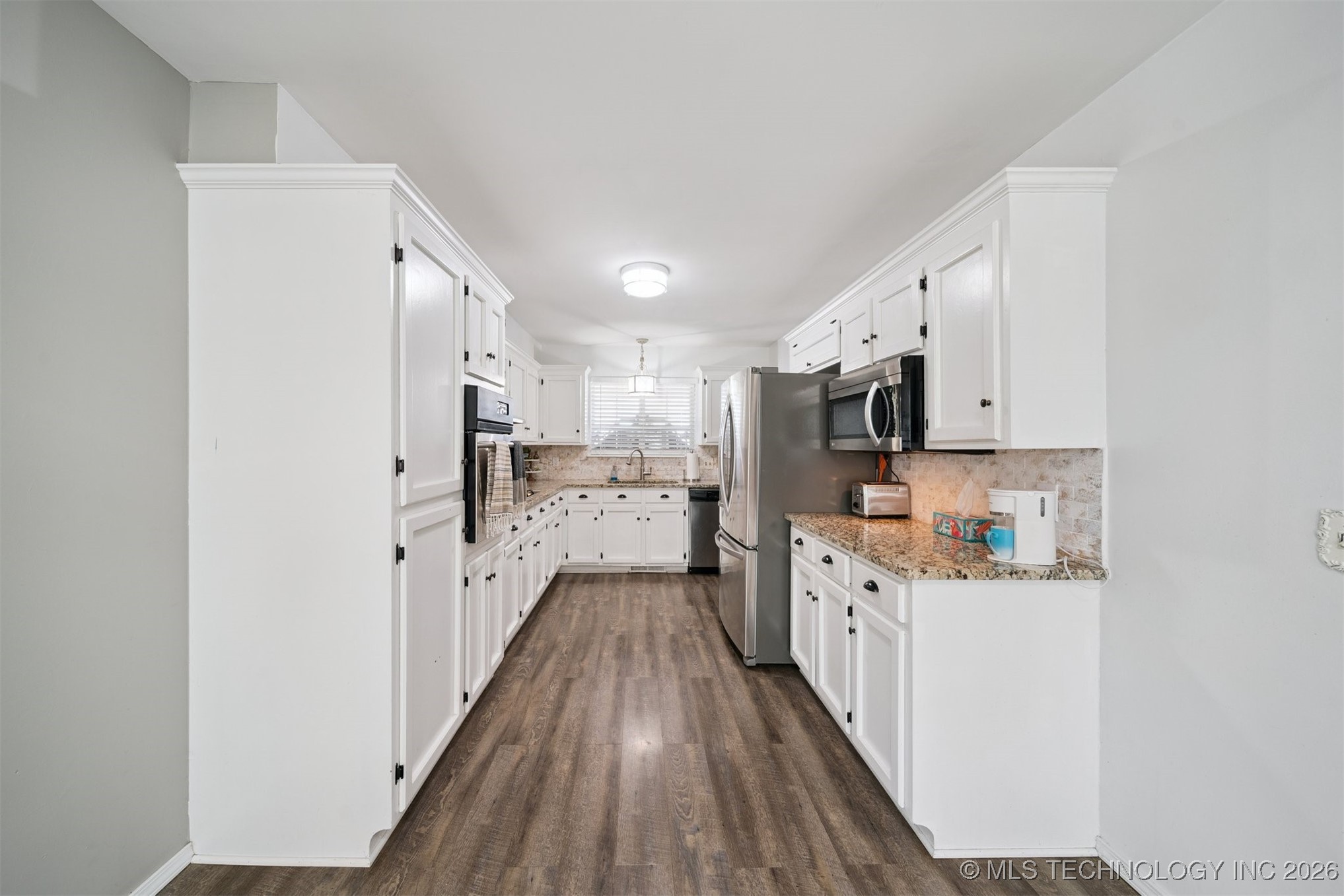 1001 W Queens Street Property Photo 20