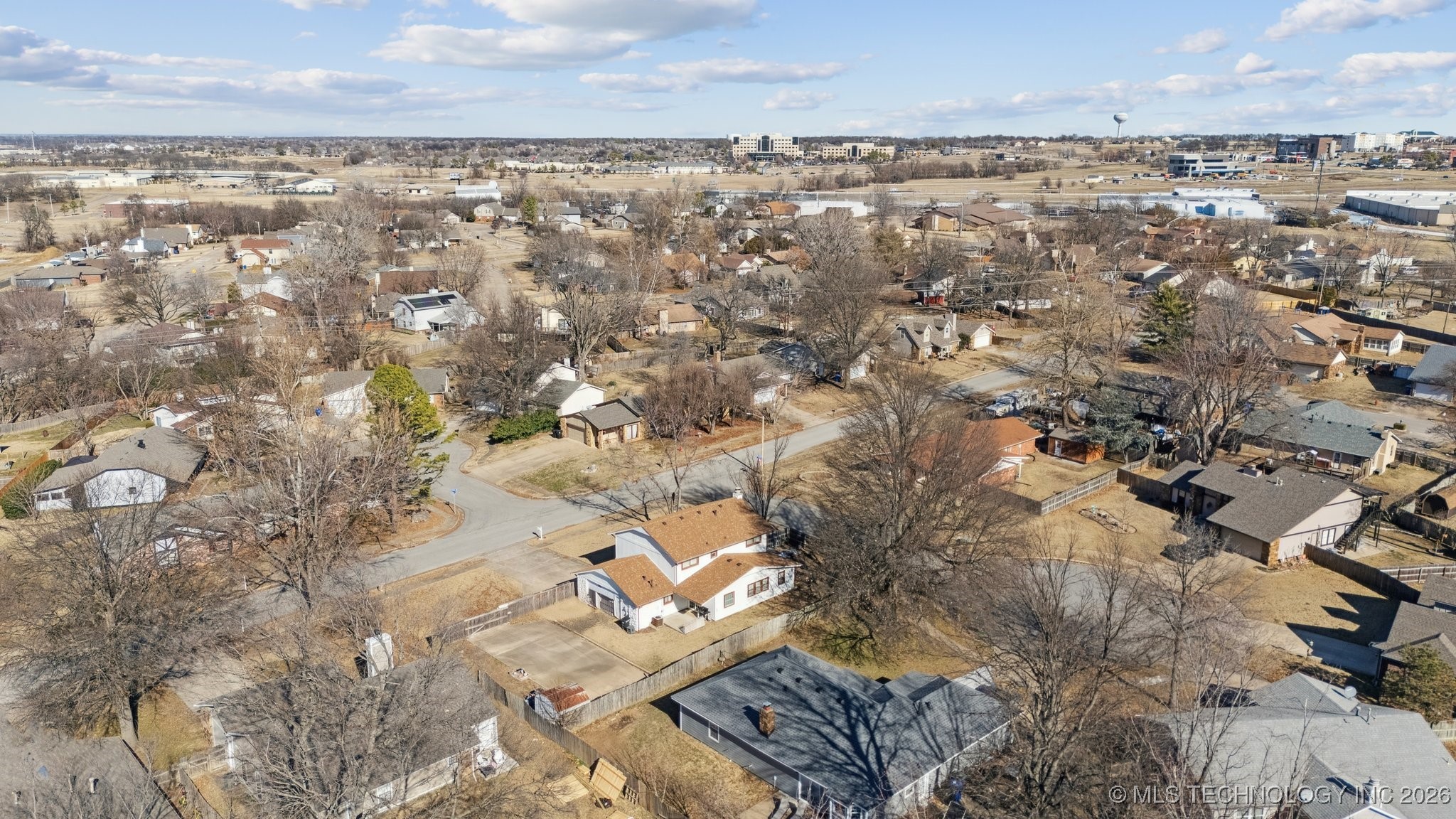 1001 W Queens Street Property Photo 39