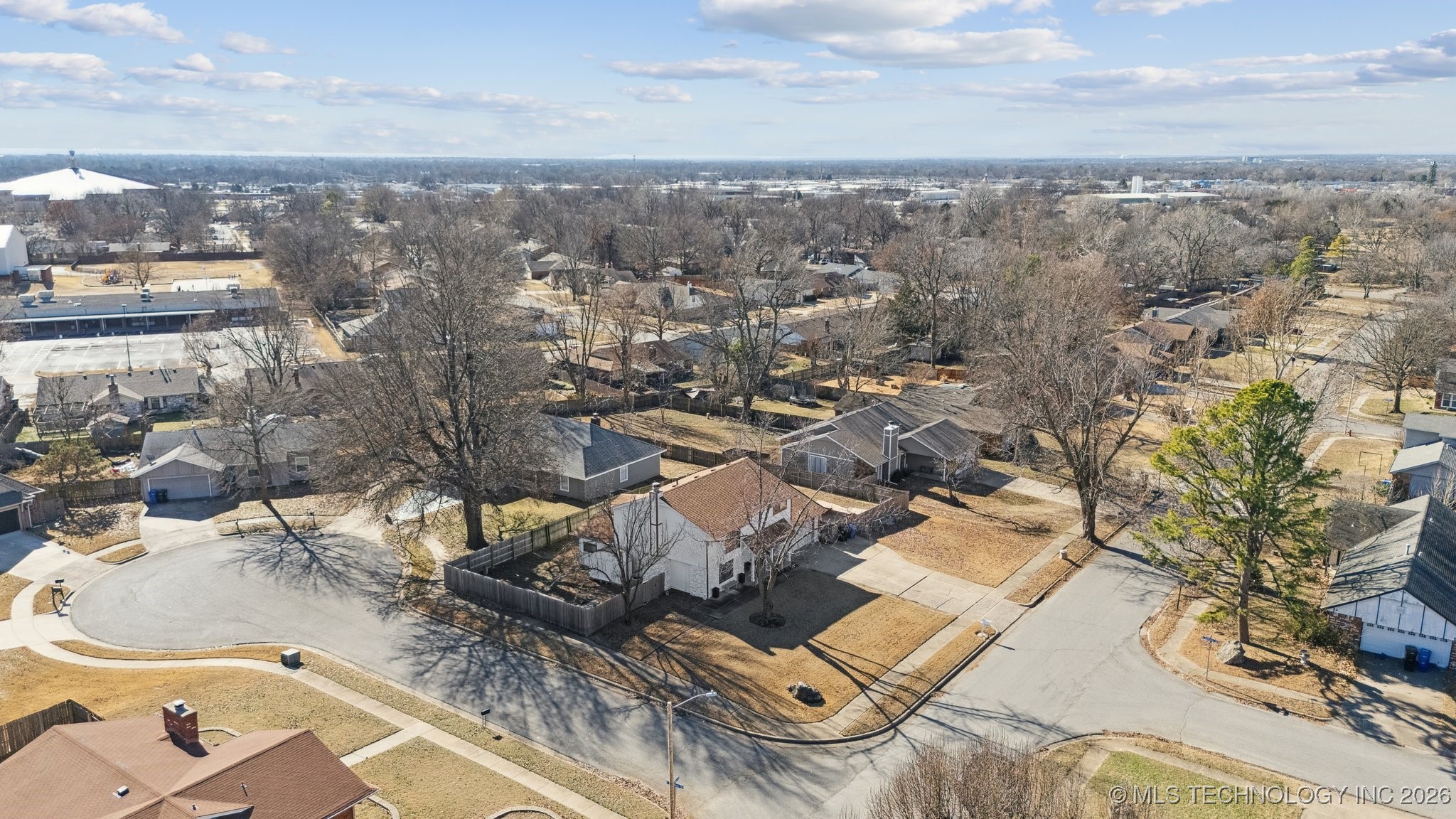 1001 W Queens Street Property Photo 40