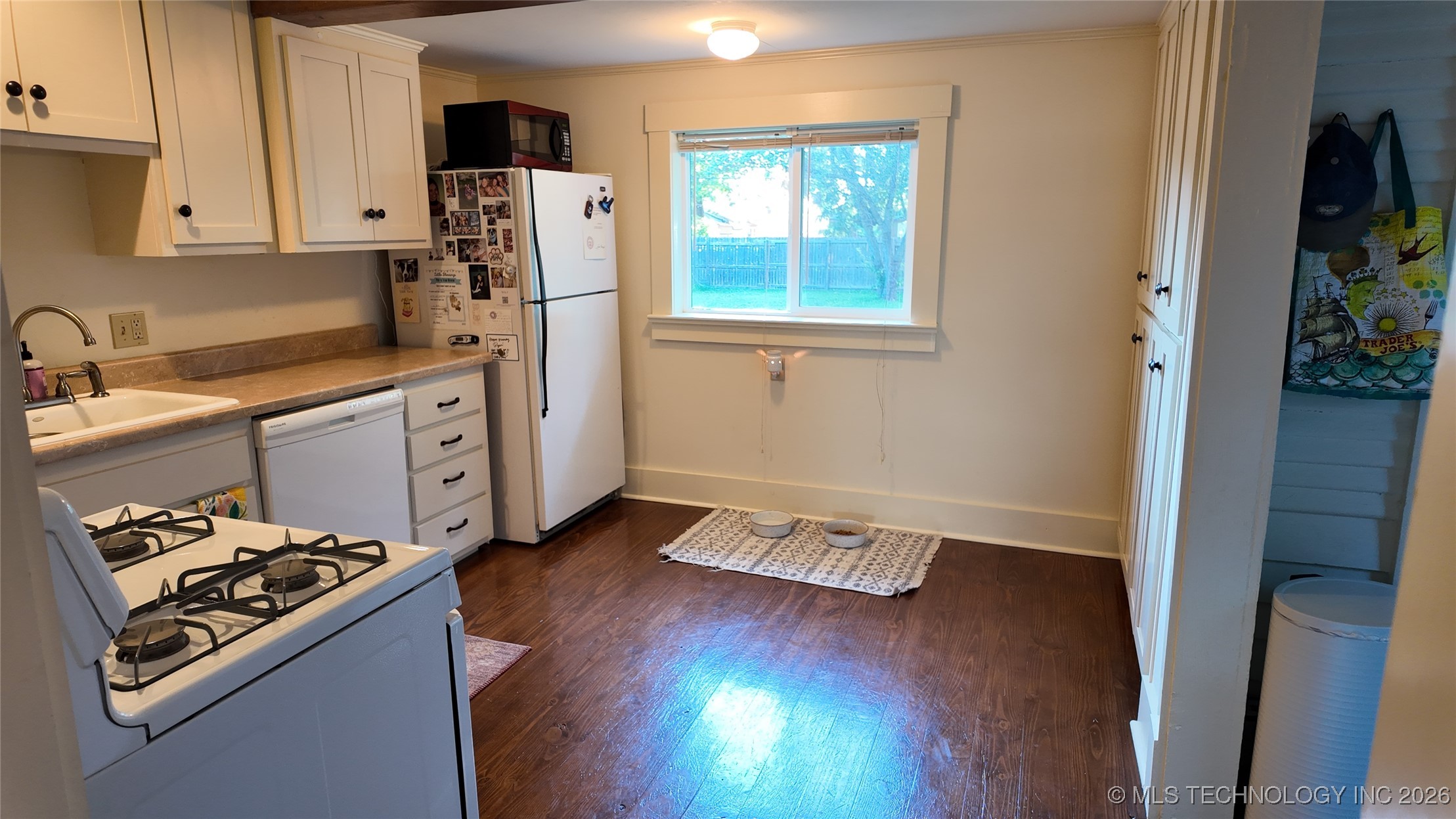 520 S Wheeling Avenue E Property Photo 15