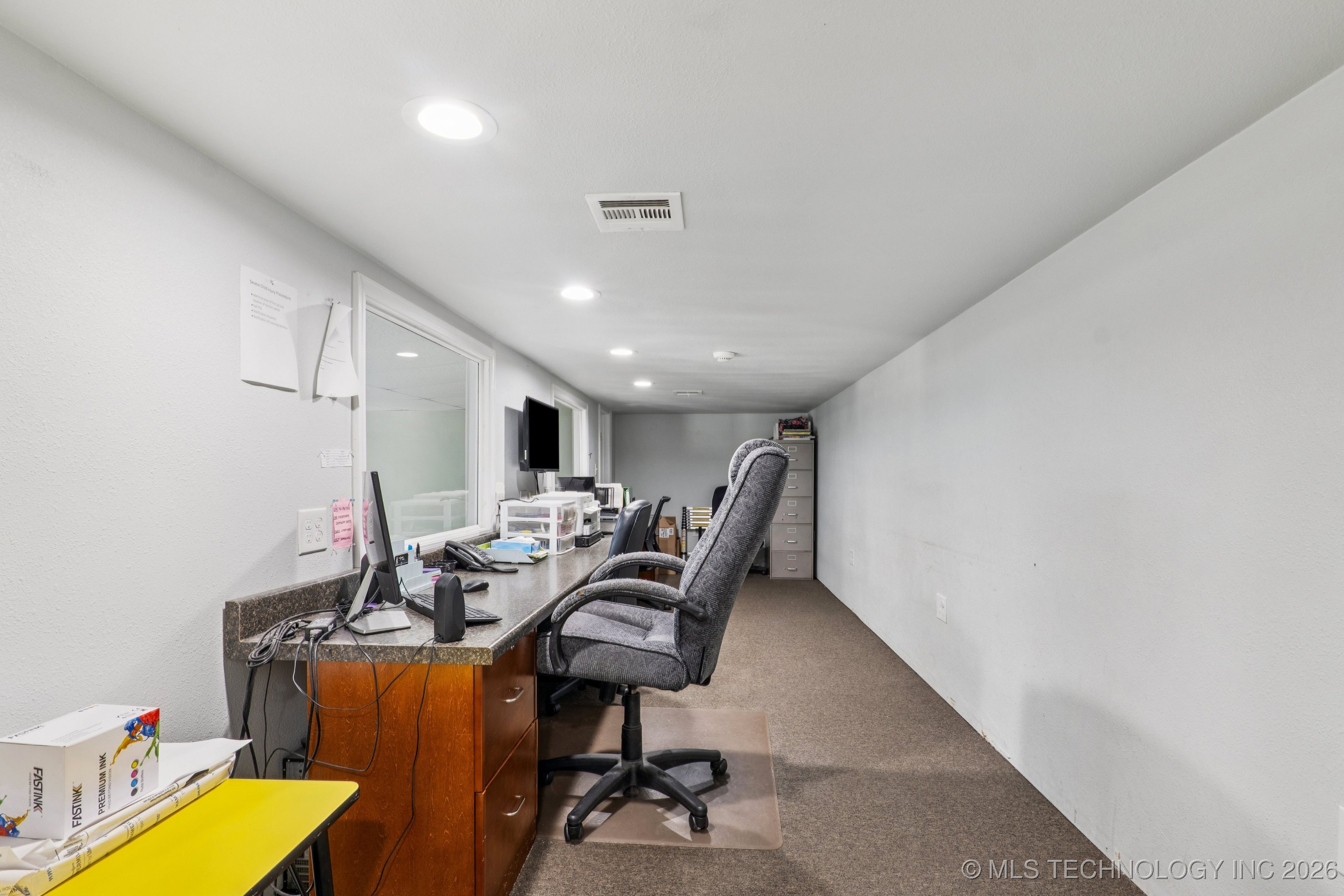 206 Se Railroad Street Property Photo 15