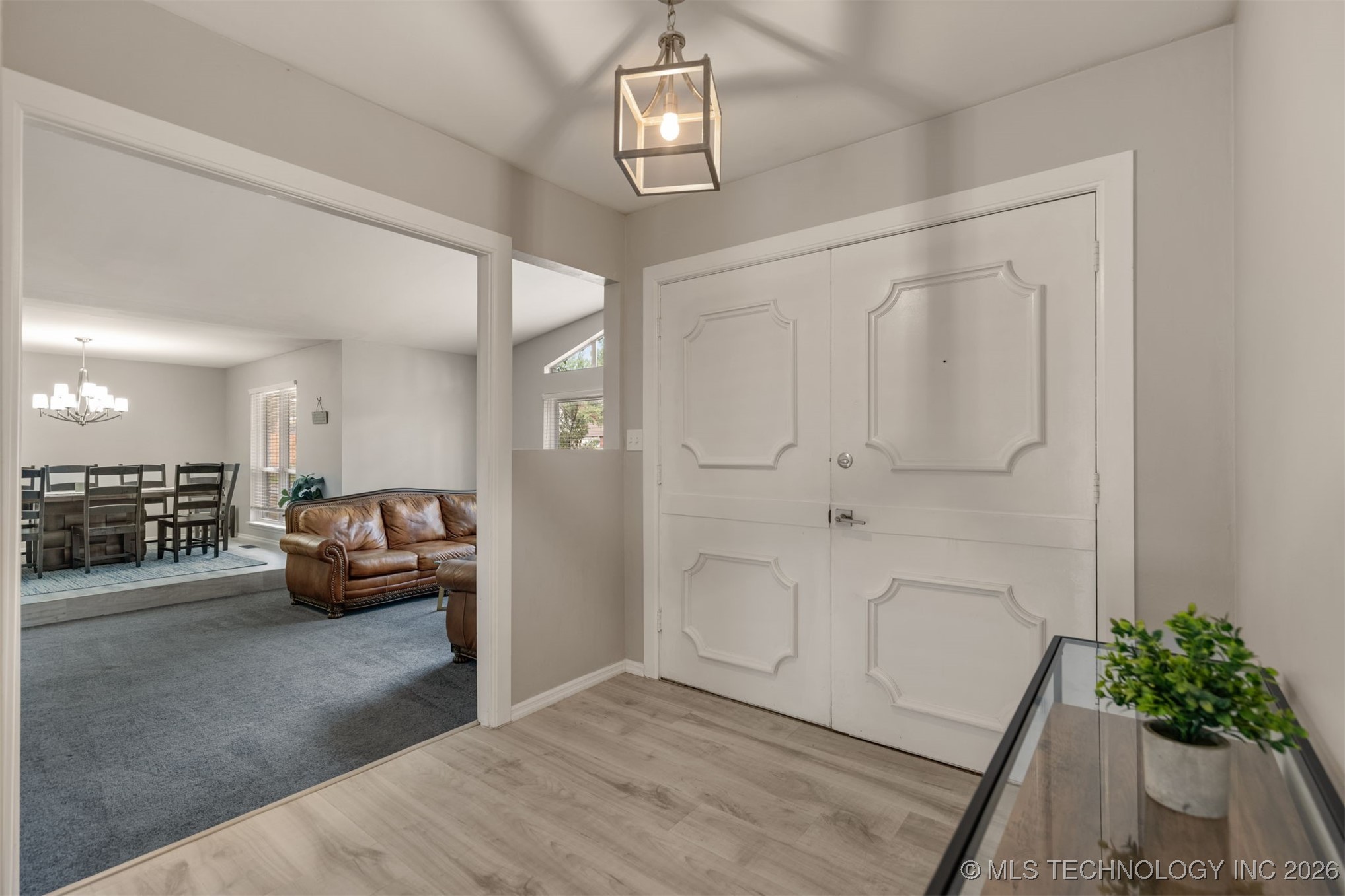 6410 E 53rd Street S Property Photo 9