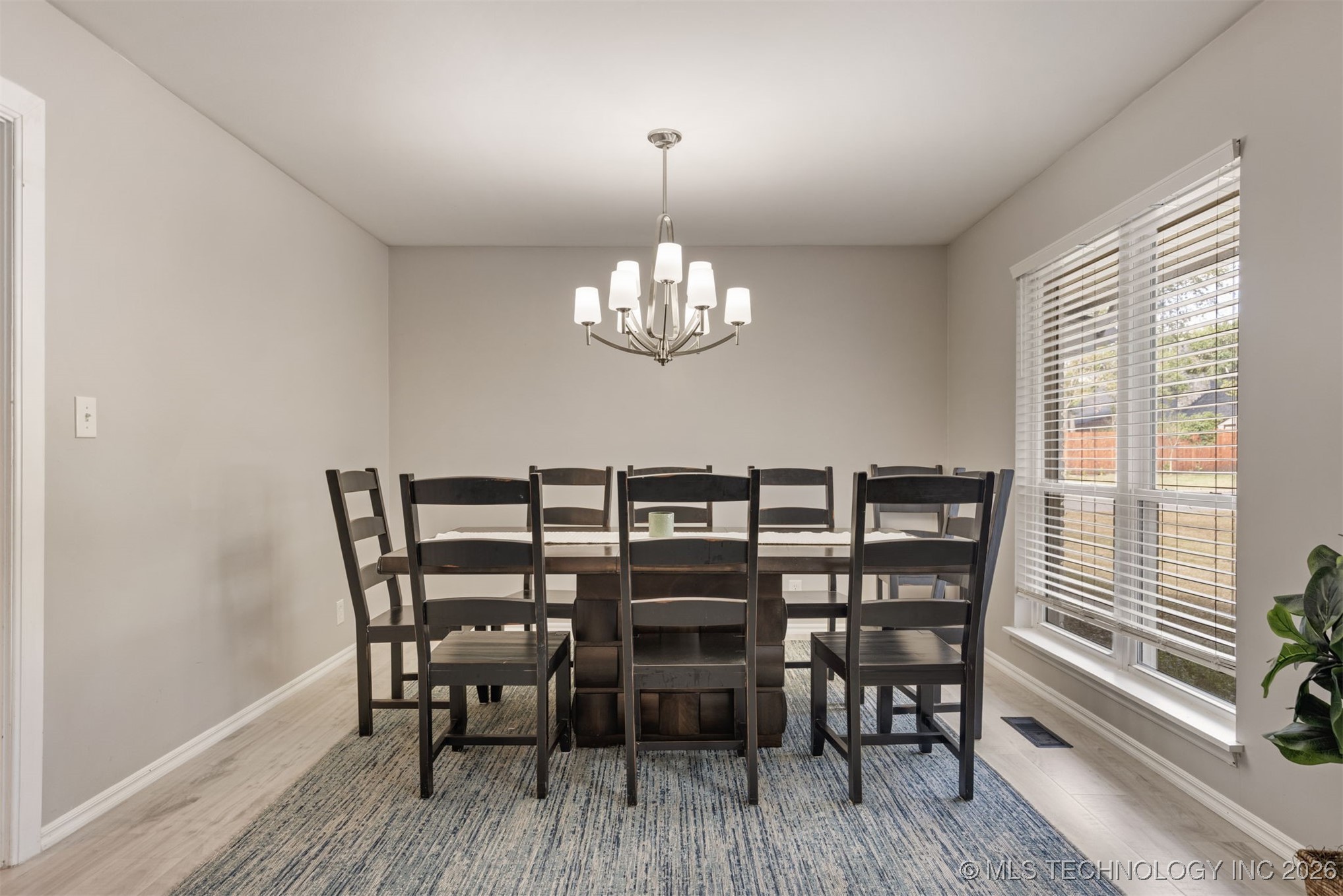 6410 E 53rd Street S Property Photo 15