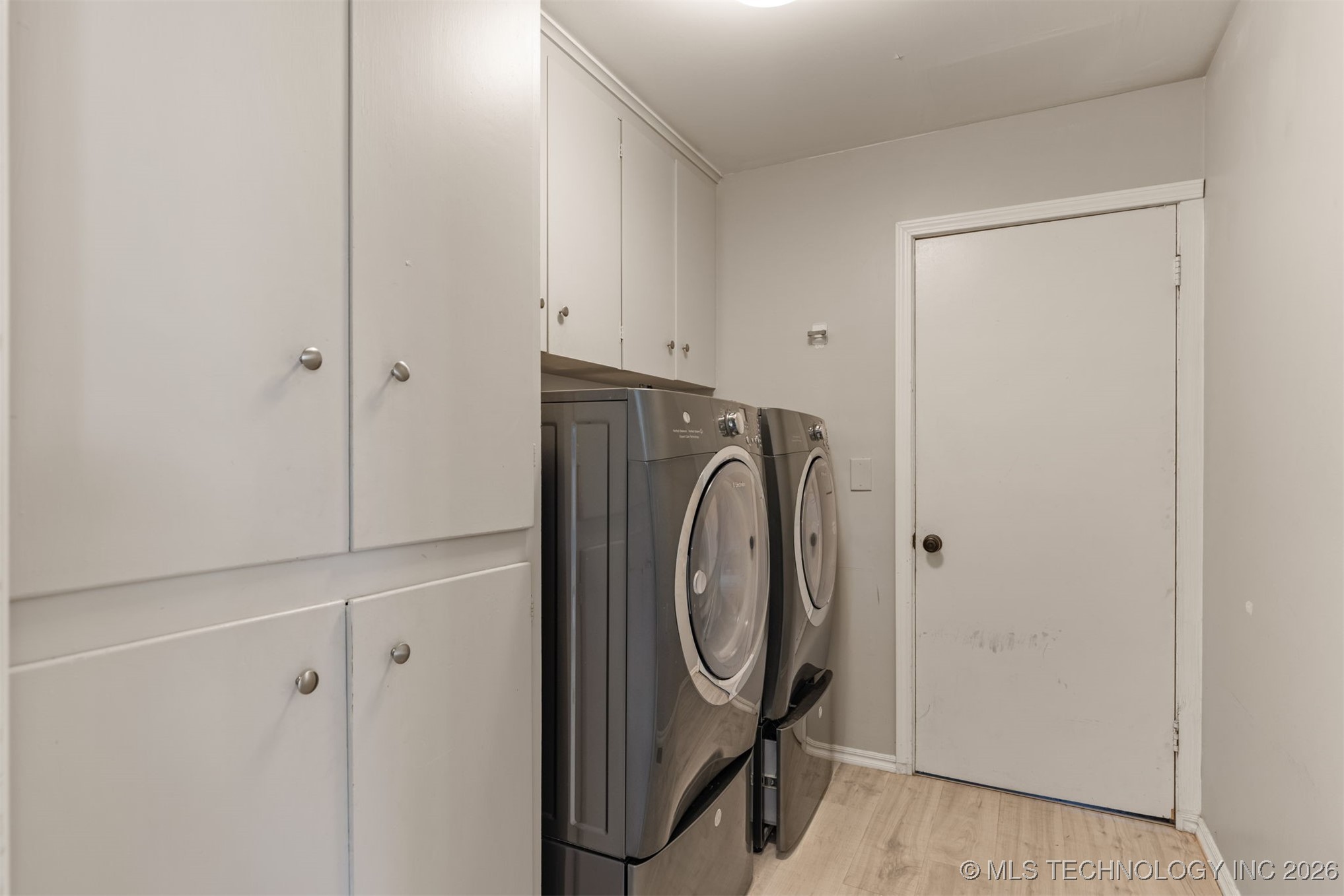 6410 E 53rd Street S Property Photo 32