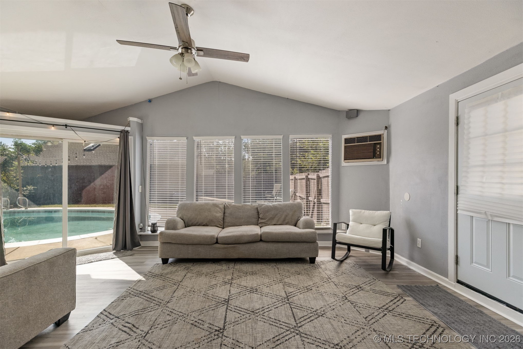 6410 E 53rd Street S Property Photo 37