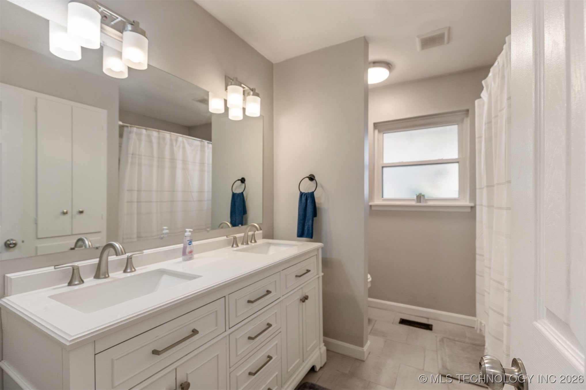 6410 E 53rd Street S Property Photo 38