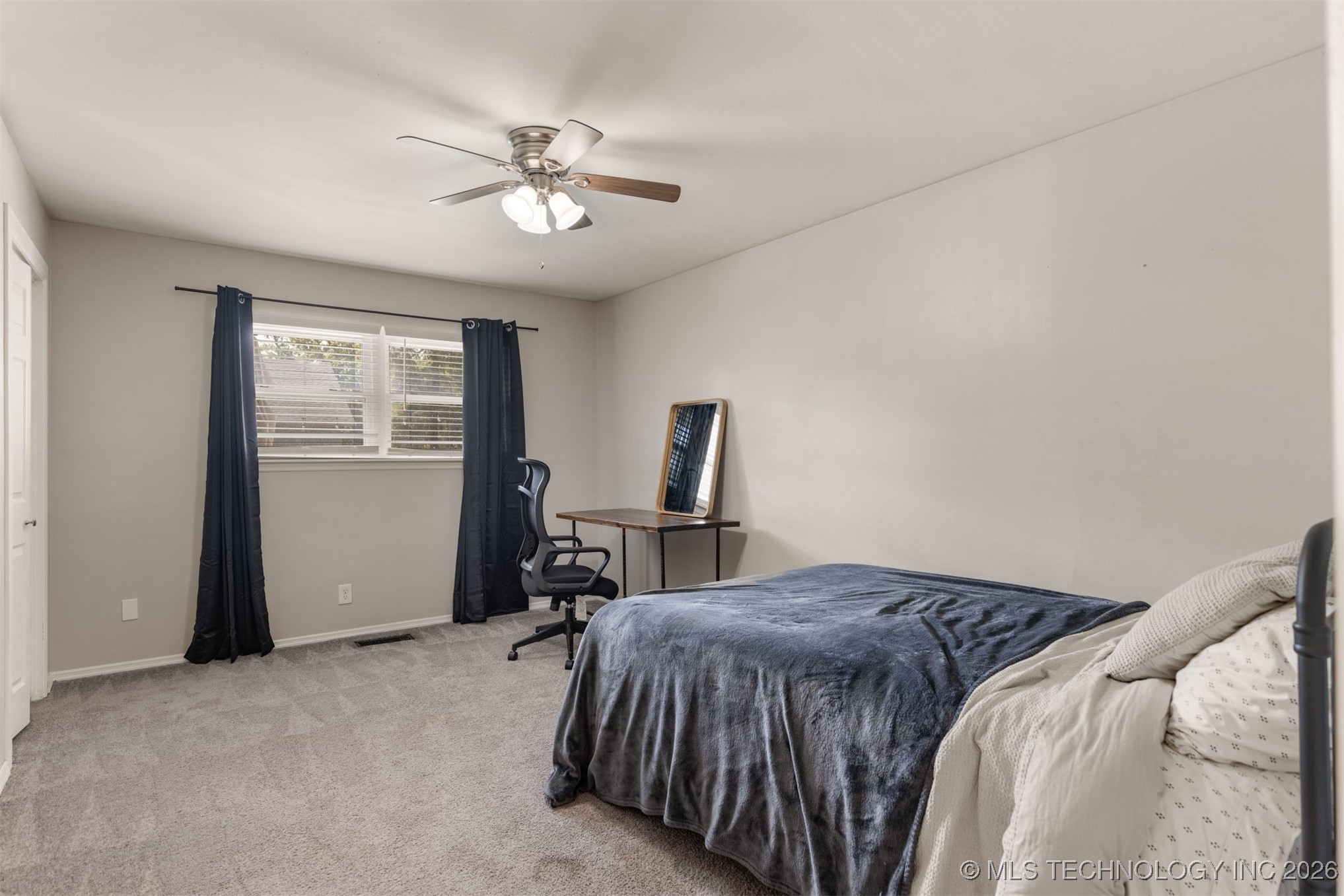 6410 E 53rd Street S Property Photo 43