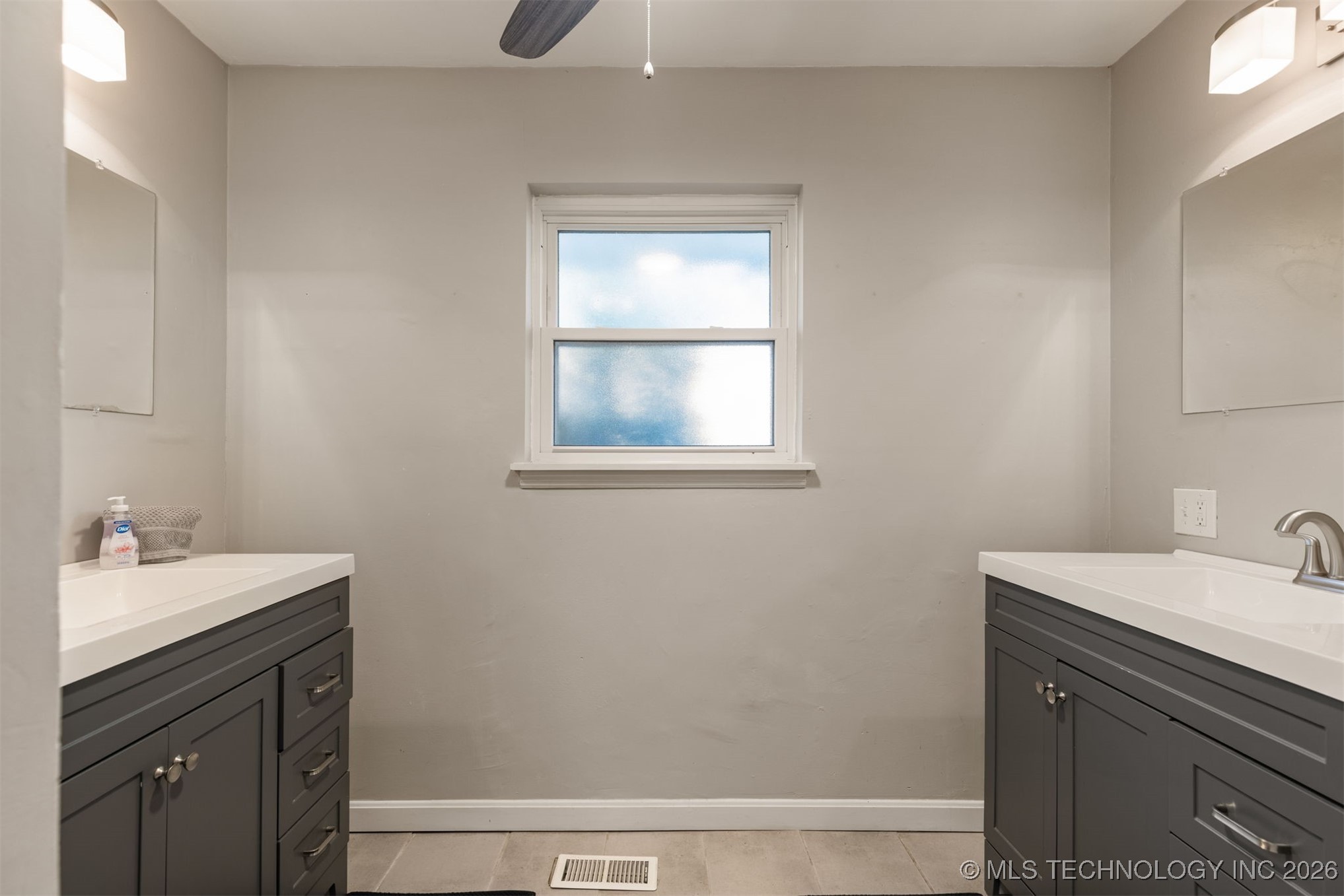 6410 E 53rd Street S Property Photo 48