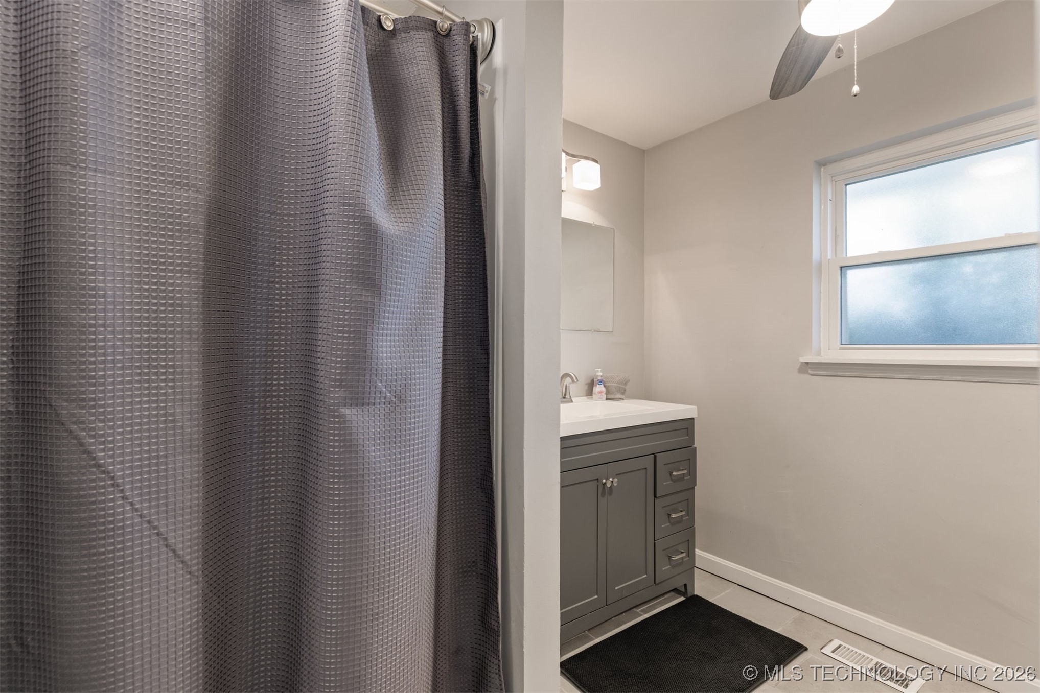 6410 E 53rd Street S Property Photo 49