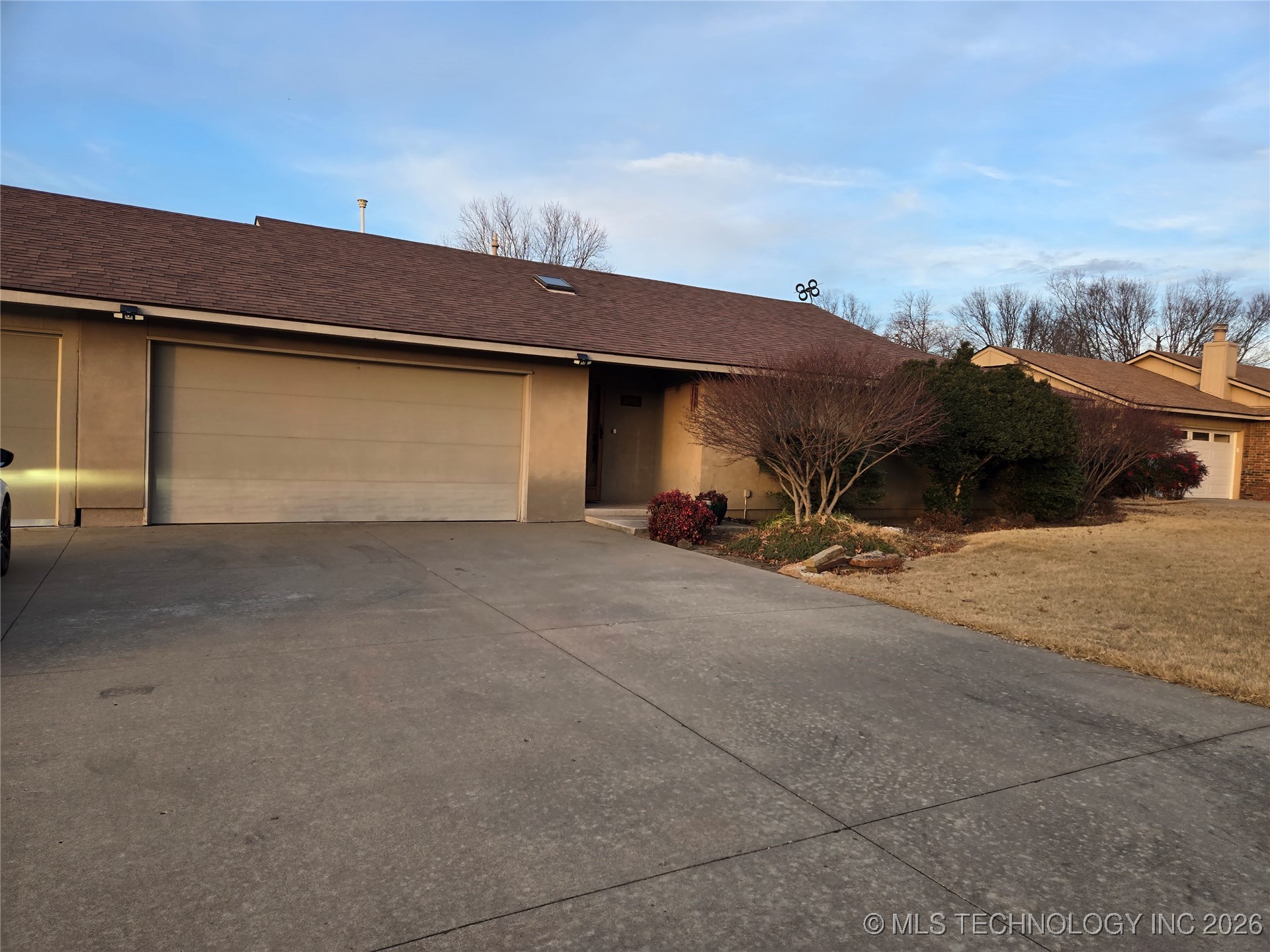 20921 E 38th Street S Property Photo 1