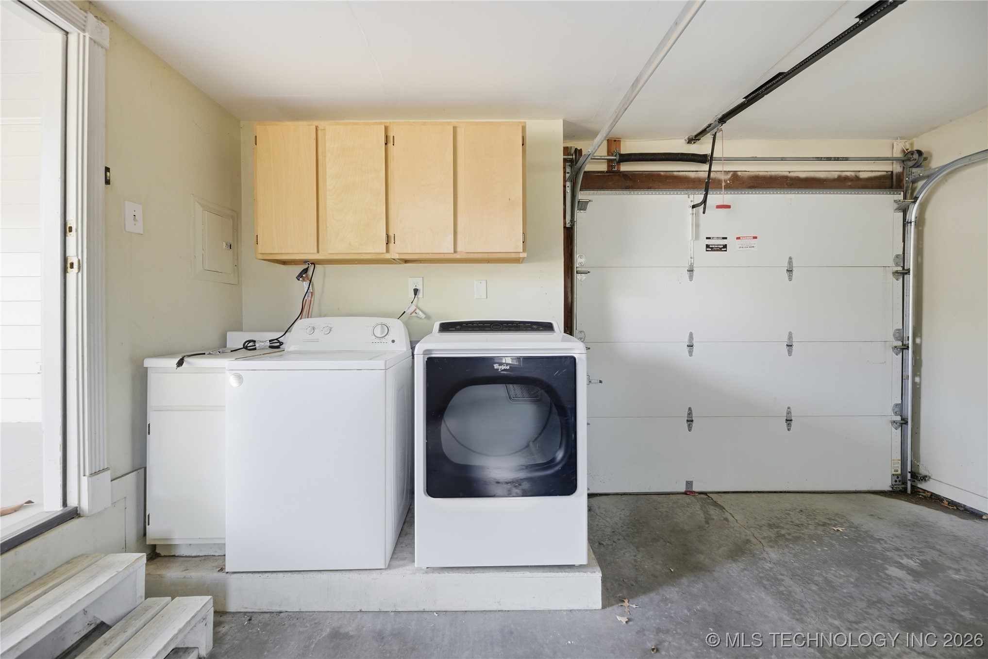 2537 E 18th Street Property Photo 20