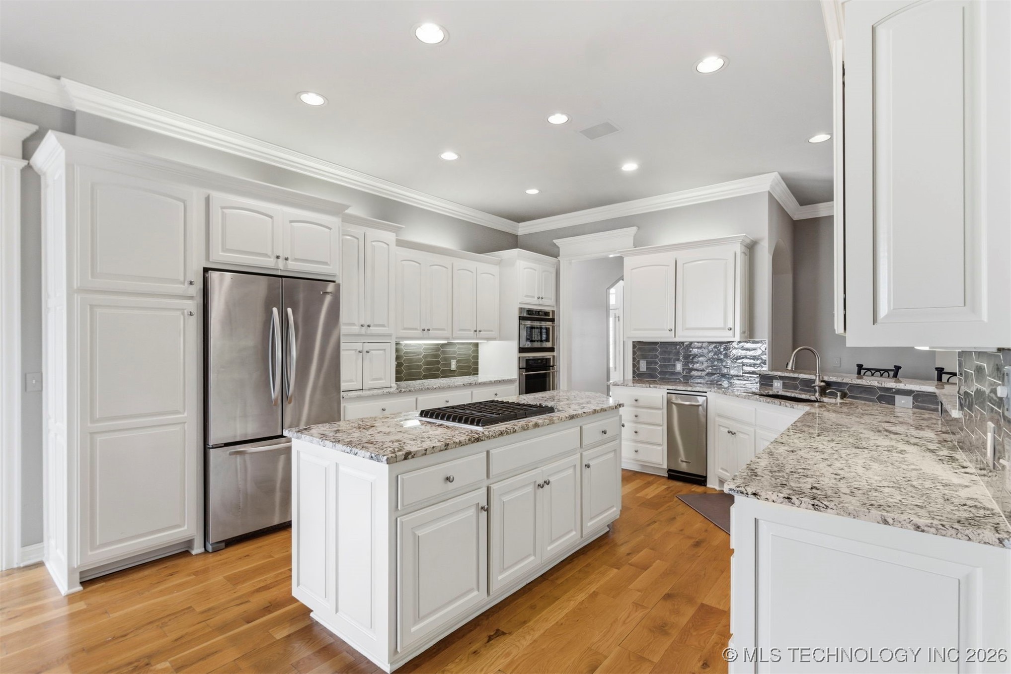 4801 E 112th Place Property Photo 9