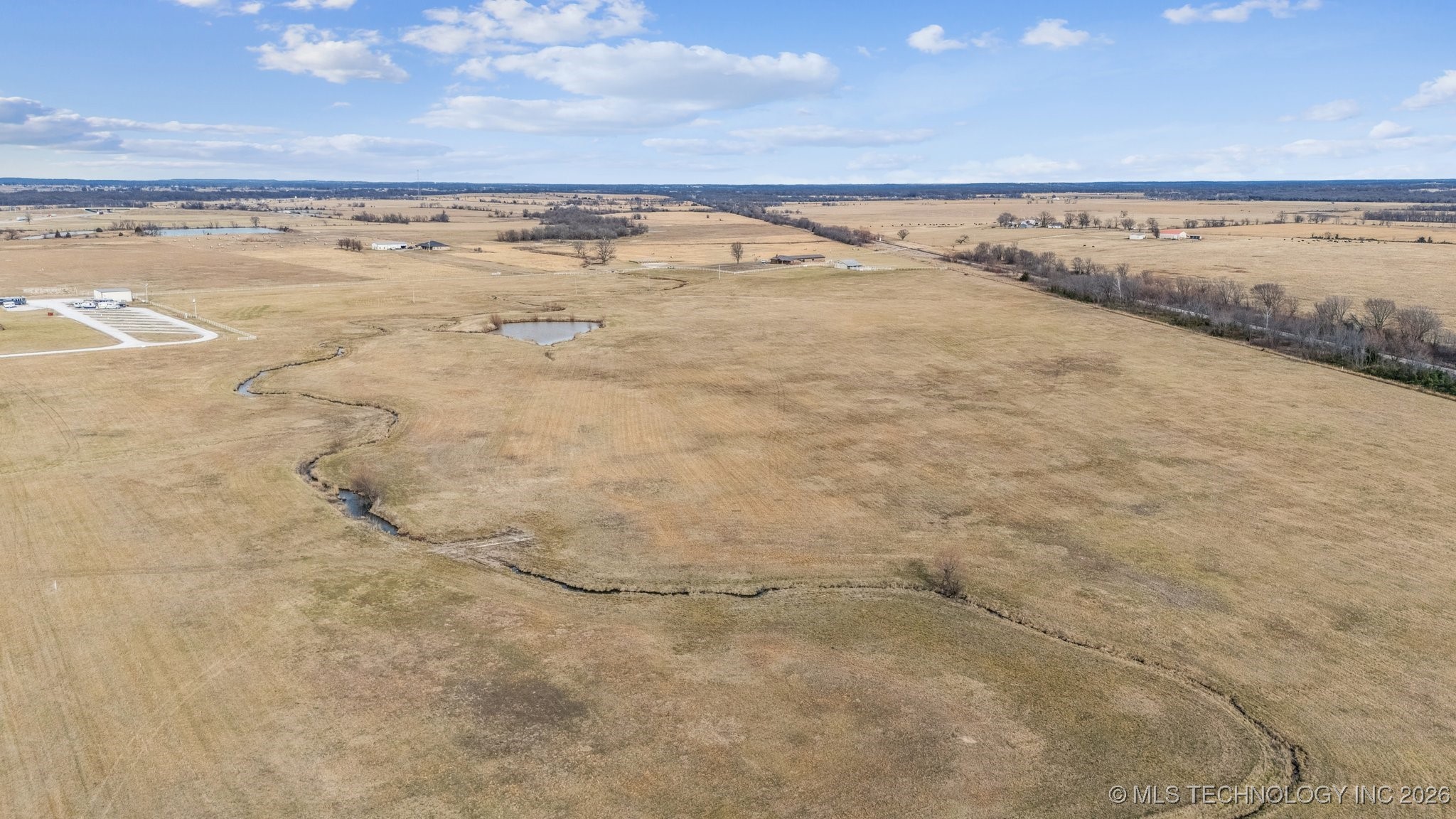 437367 E 320 Road Property Photo 19