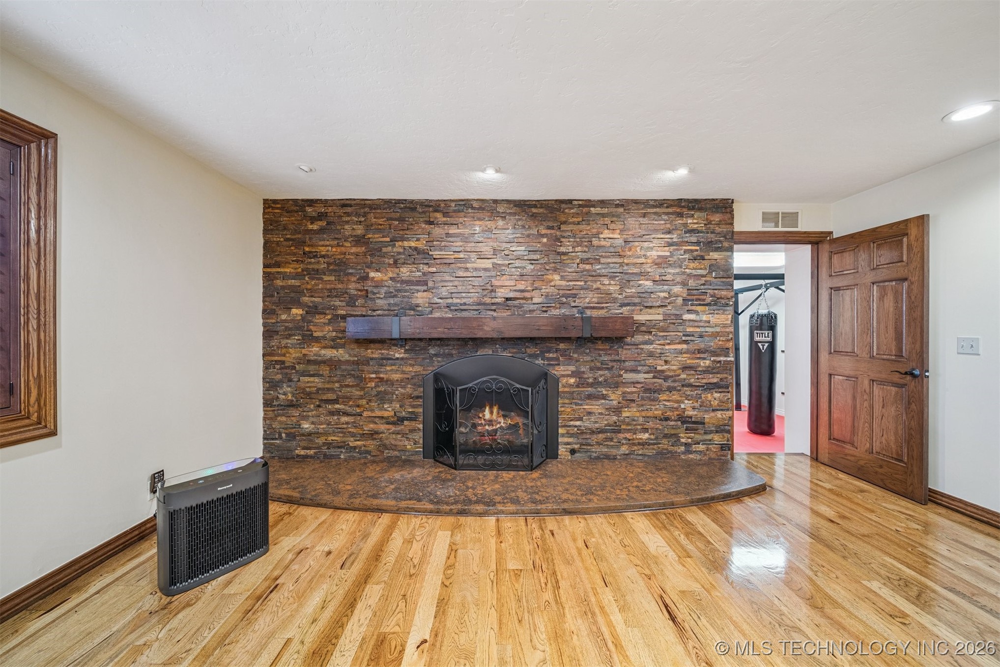 437367 E 320 Road Property Photo 28