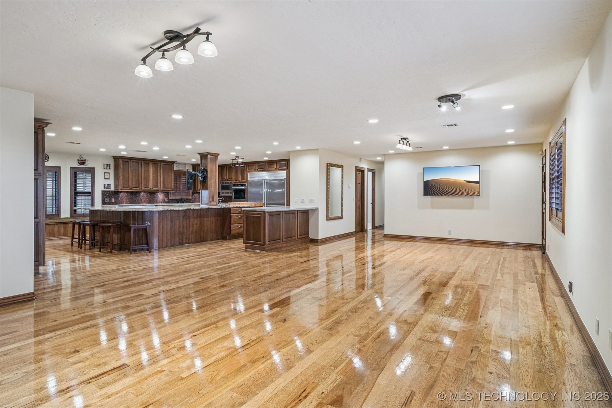 437367 E 320 Road Property Photo 29