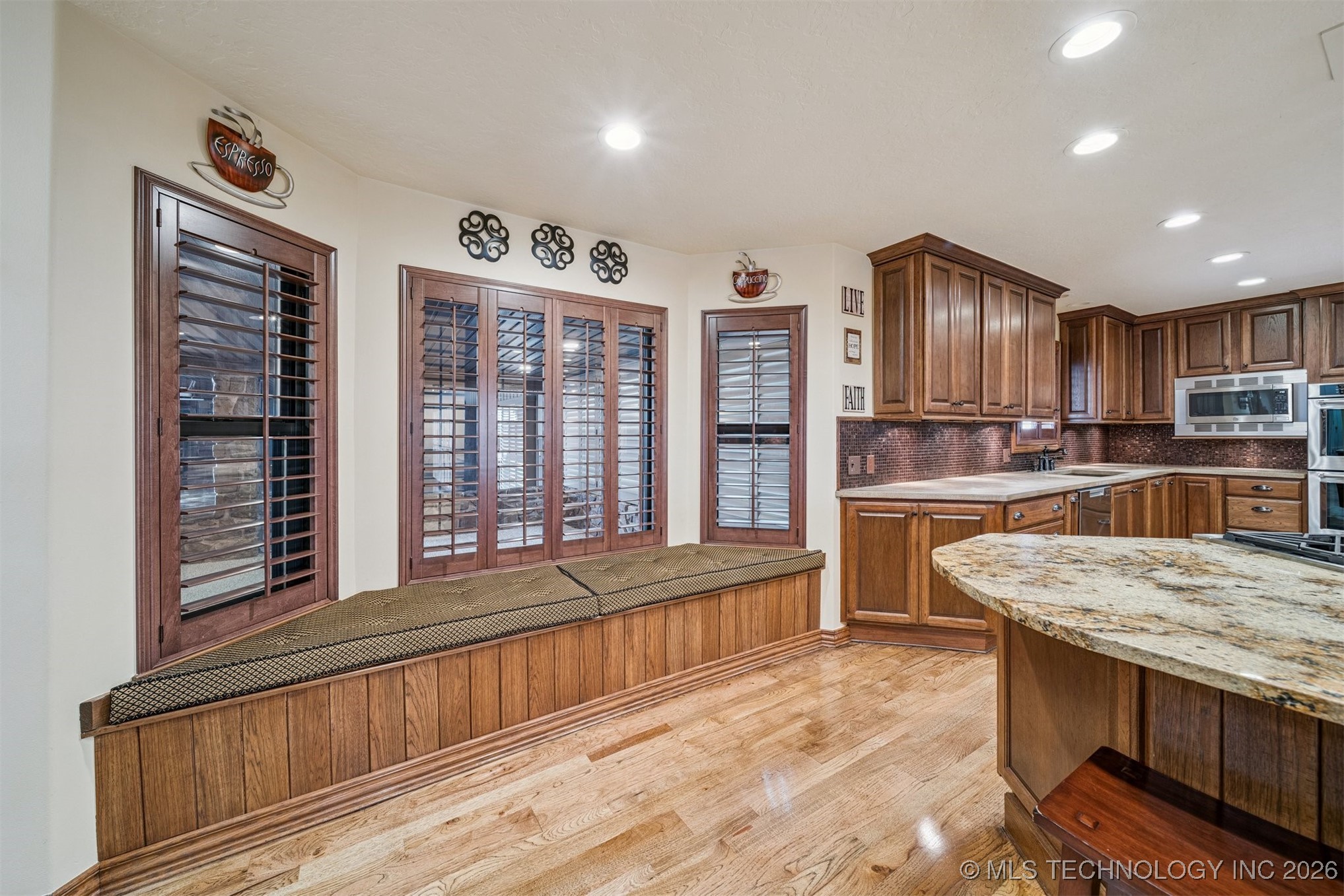 437367 E 320 Road Property Photo 43