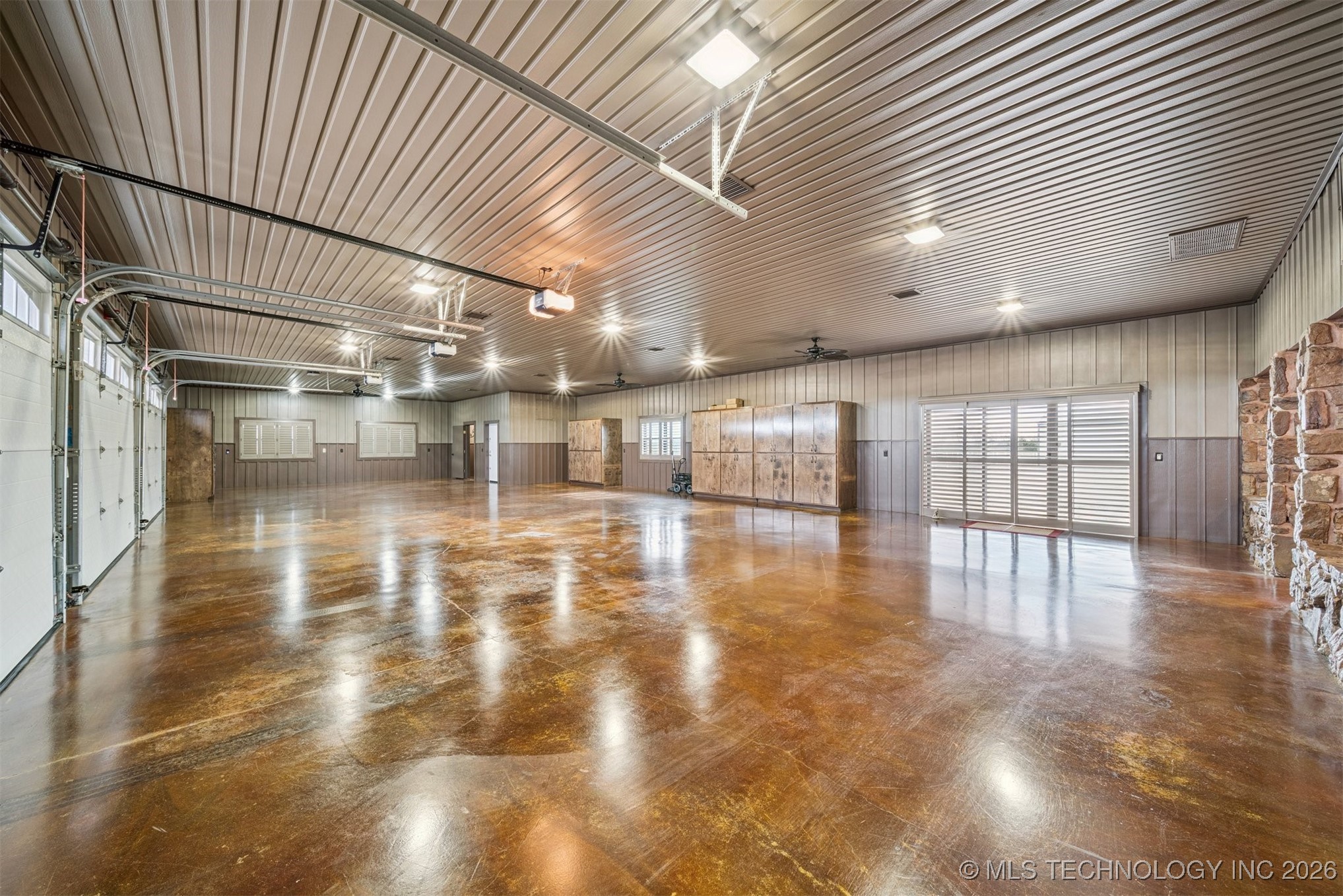 437367 E 320 Road Property Photo 63