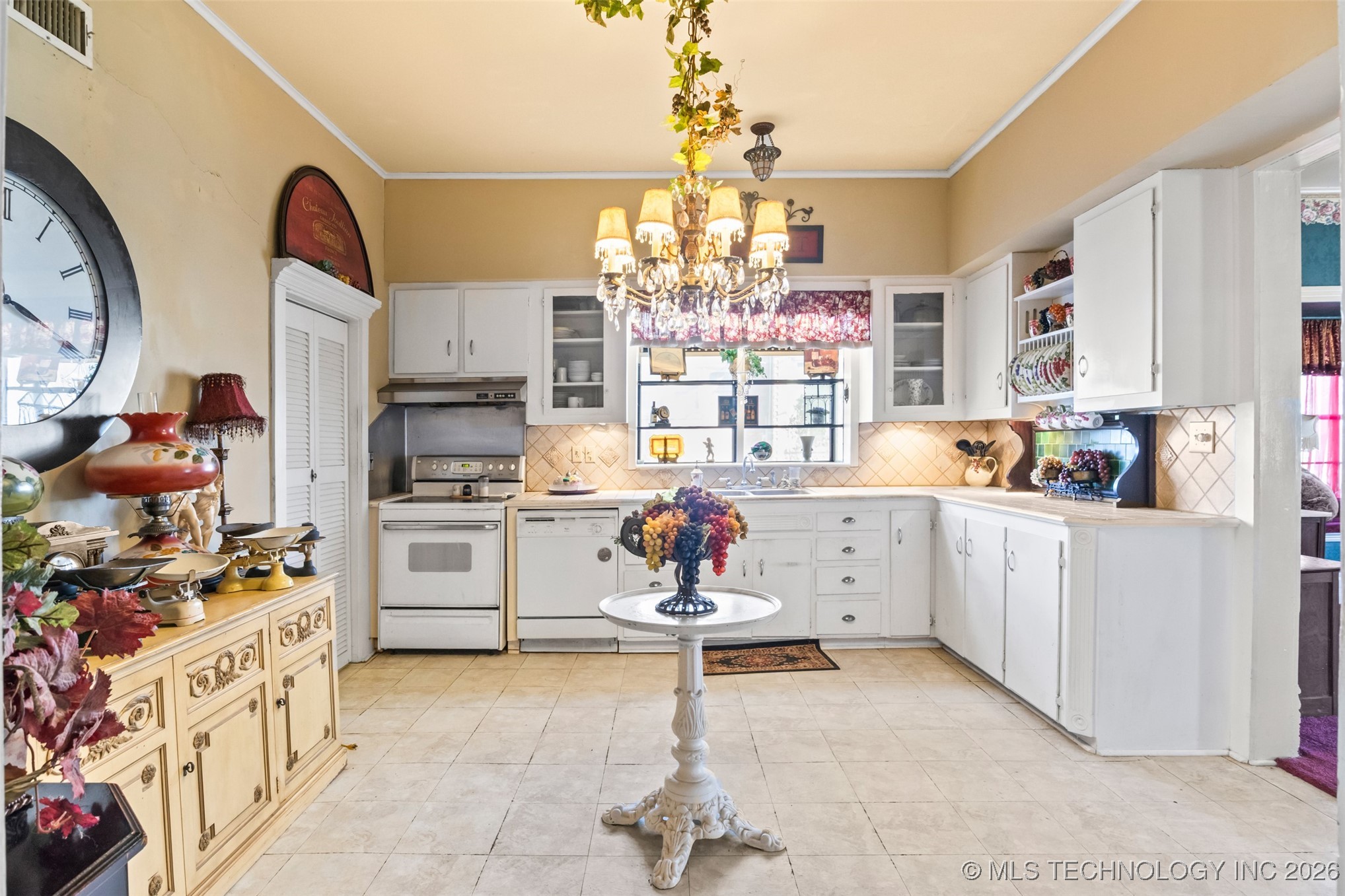 403 N Choctaw Avenue Property Photo 18