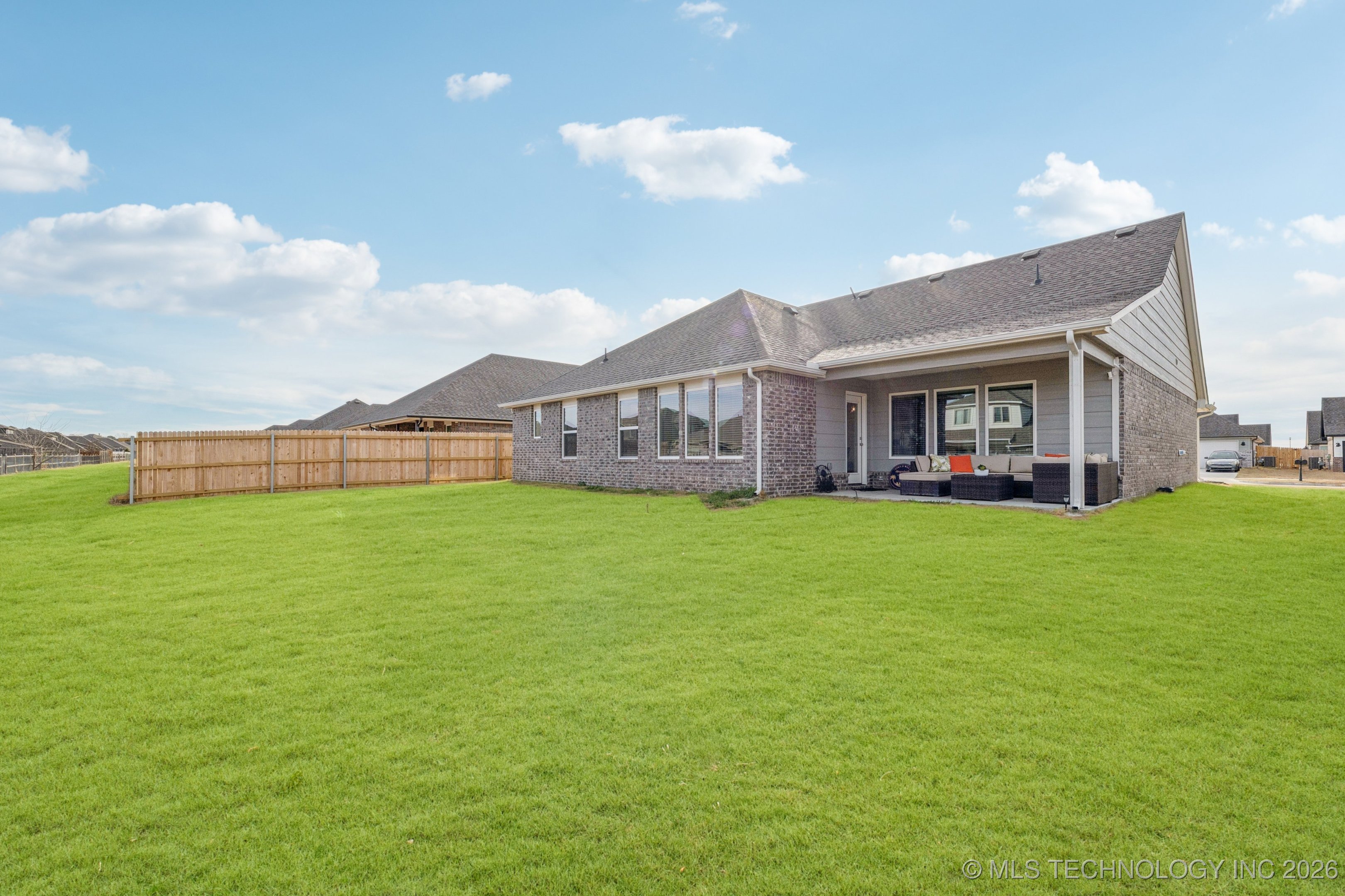 22671 E 106th Street S Property Photo 28