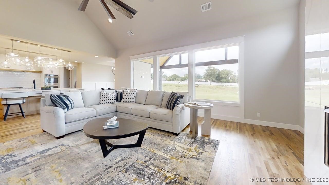 8117 E Elgin Street Property Photo 18