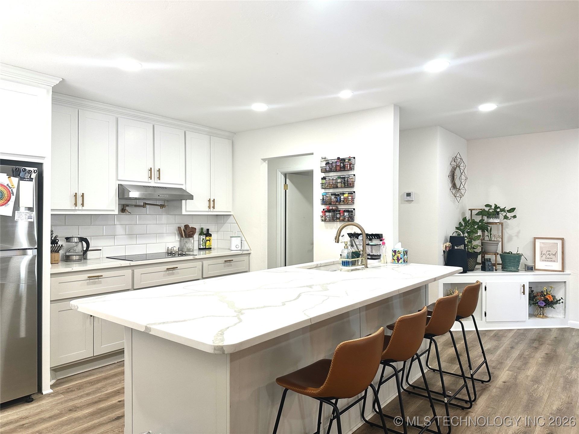 2627 Woodland Property Photo 23