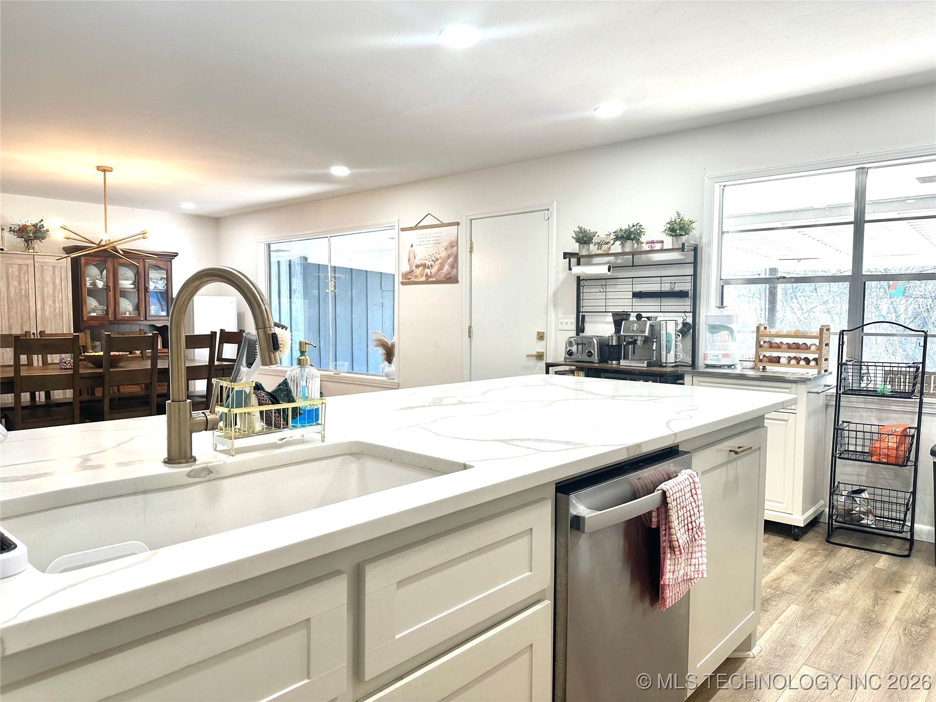 2627 Woodland Property Photo 27