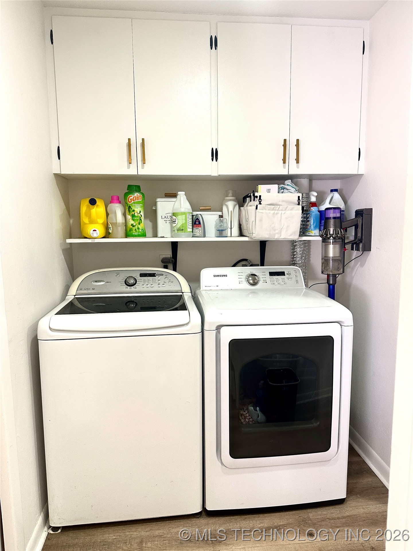 2627 Woodland Property Photo 39