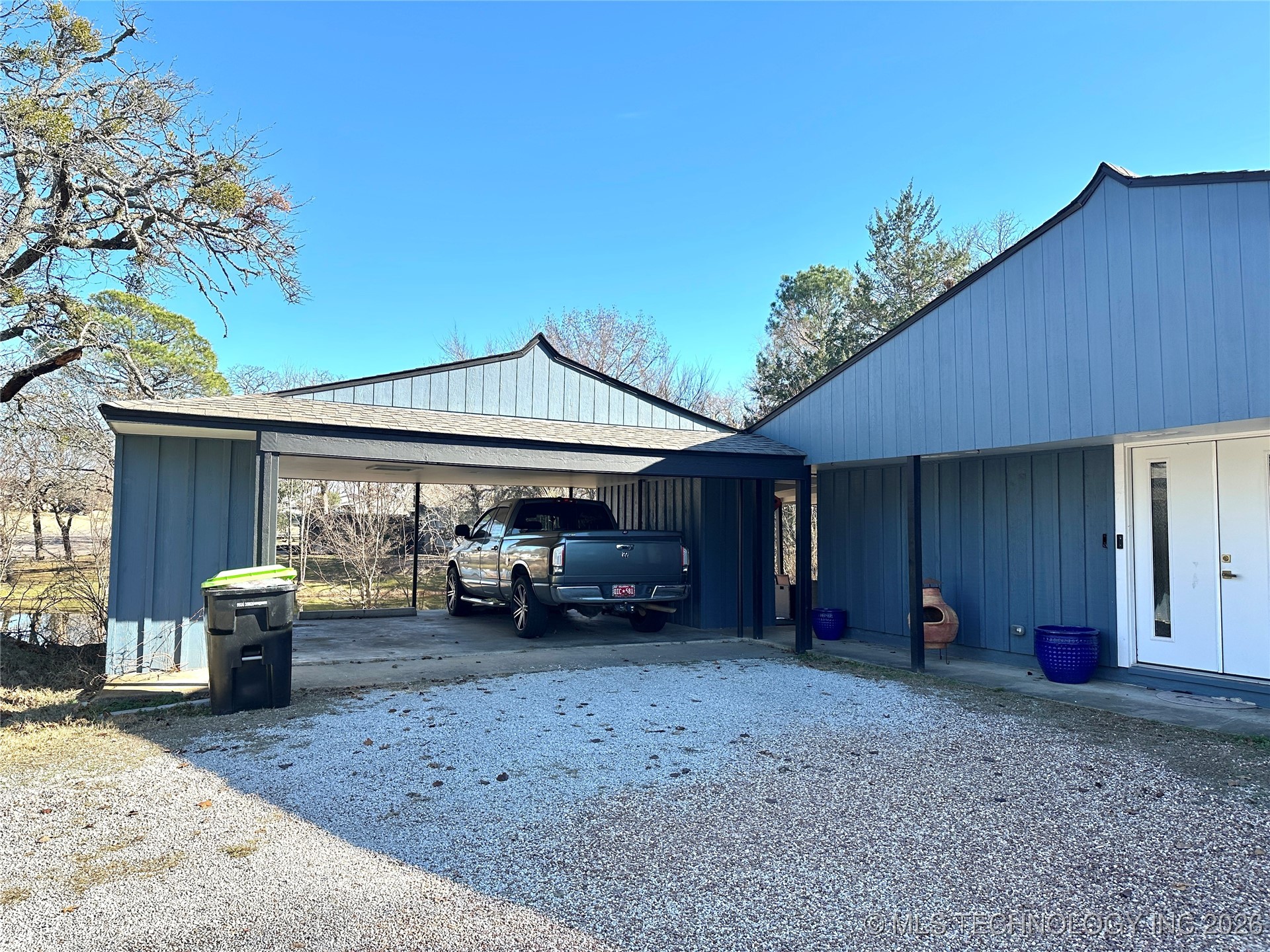 2627 Woodland Property Photo 45