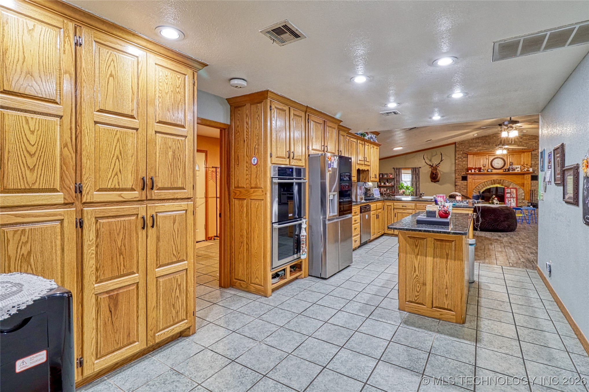 3108 High Hill Road Property Photo 34