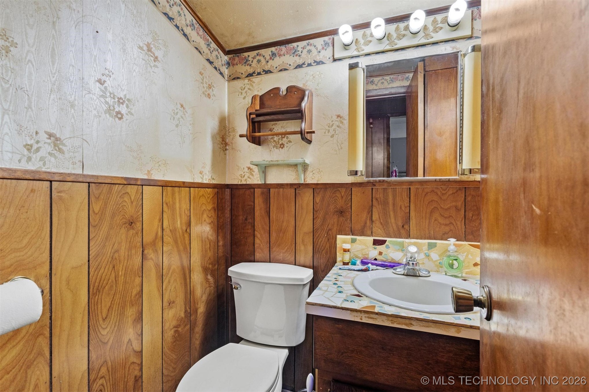 419 Mead Cemetery Property Photo 10