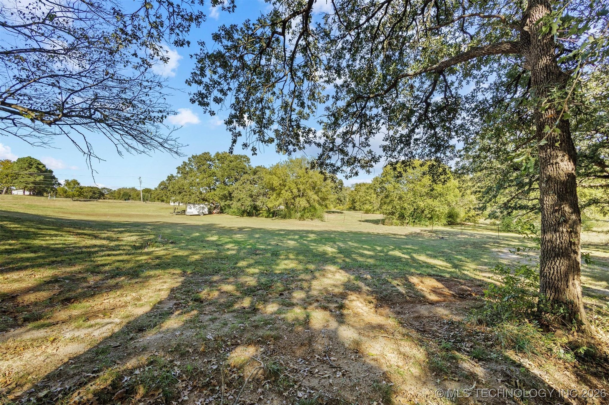 910 E Springdale Loop Property Photo 29