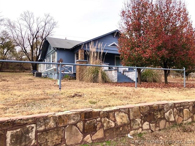 704 S Pennsylvania Avenue Property Photo 2