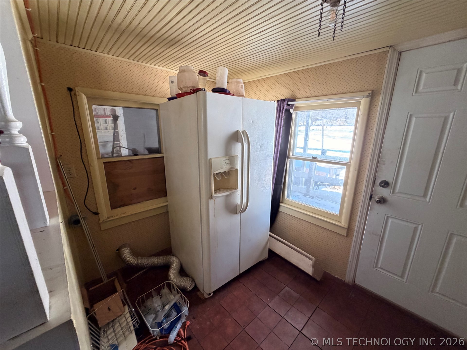 704 S Pennsylvania Avenue Property Photo 12